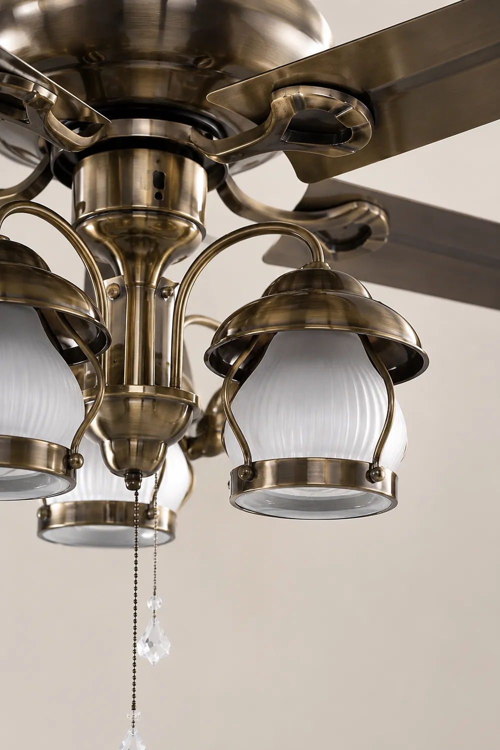 Alessio 4-Blade Rustic DC Ceiling Fan with Light, Summer, 51'' - Lumpaz