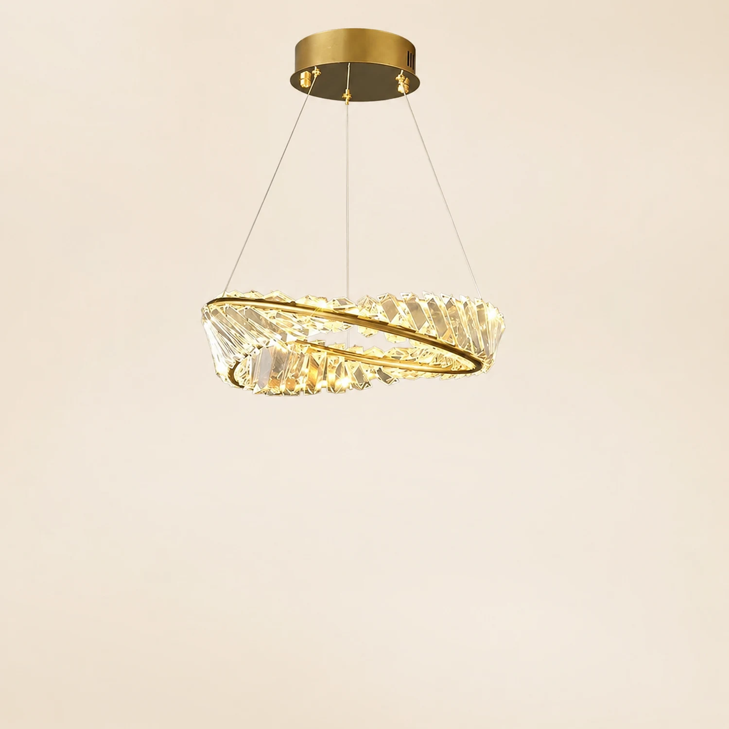 Kirsten Modern Luxury Round Metal/Glass Chandelier, Gold - Lumpaz