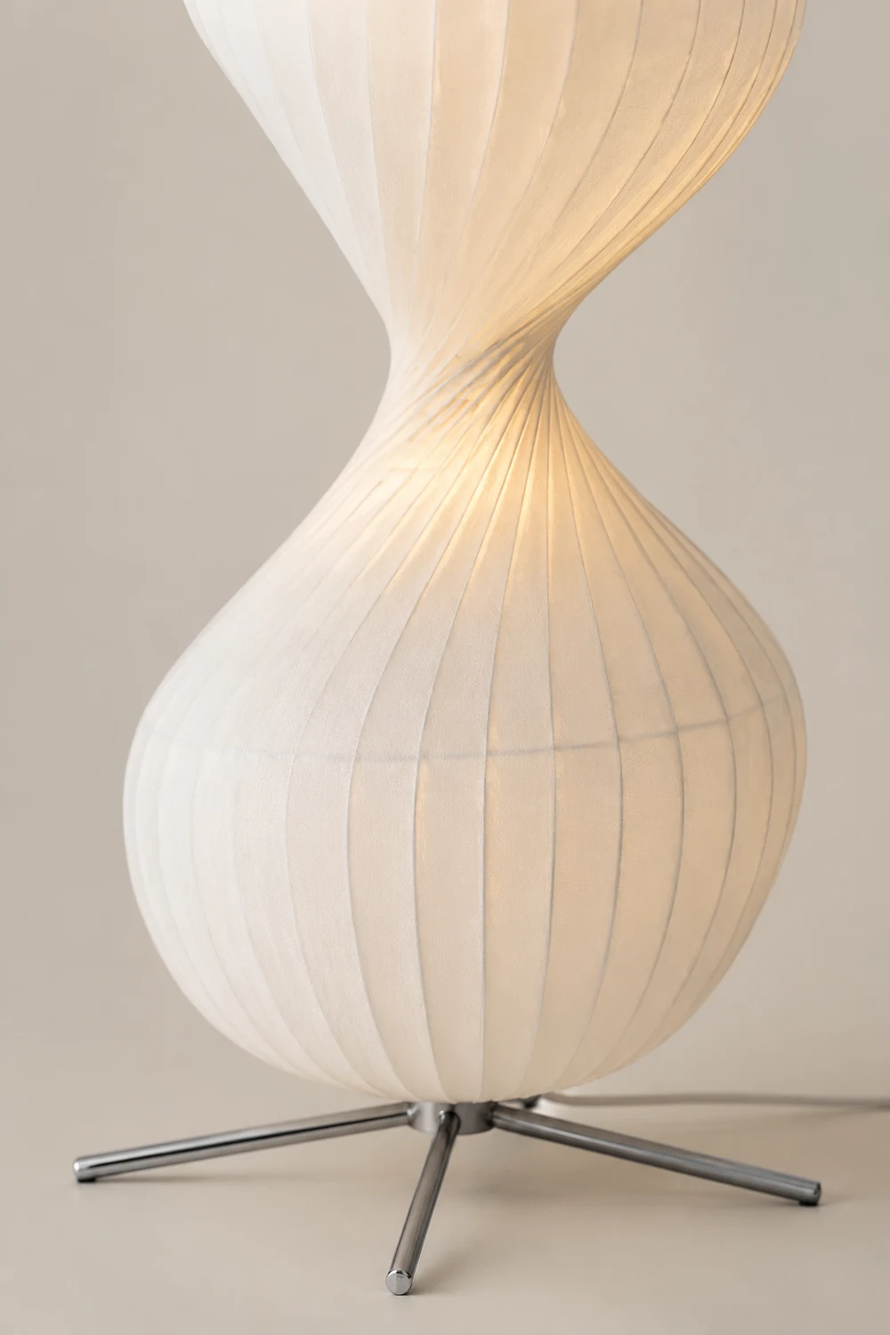 Renée Modern Pleated Fabric Metal Floor Lamp - Lumpaz