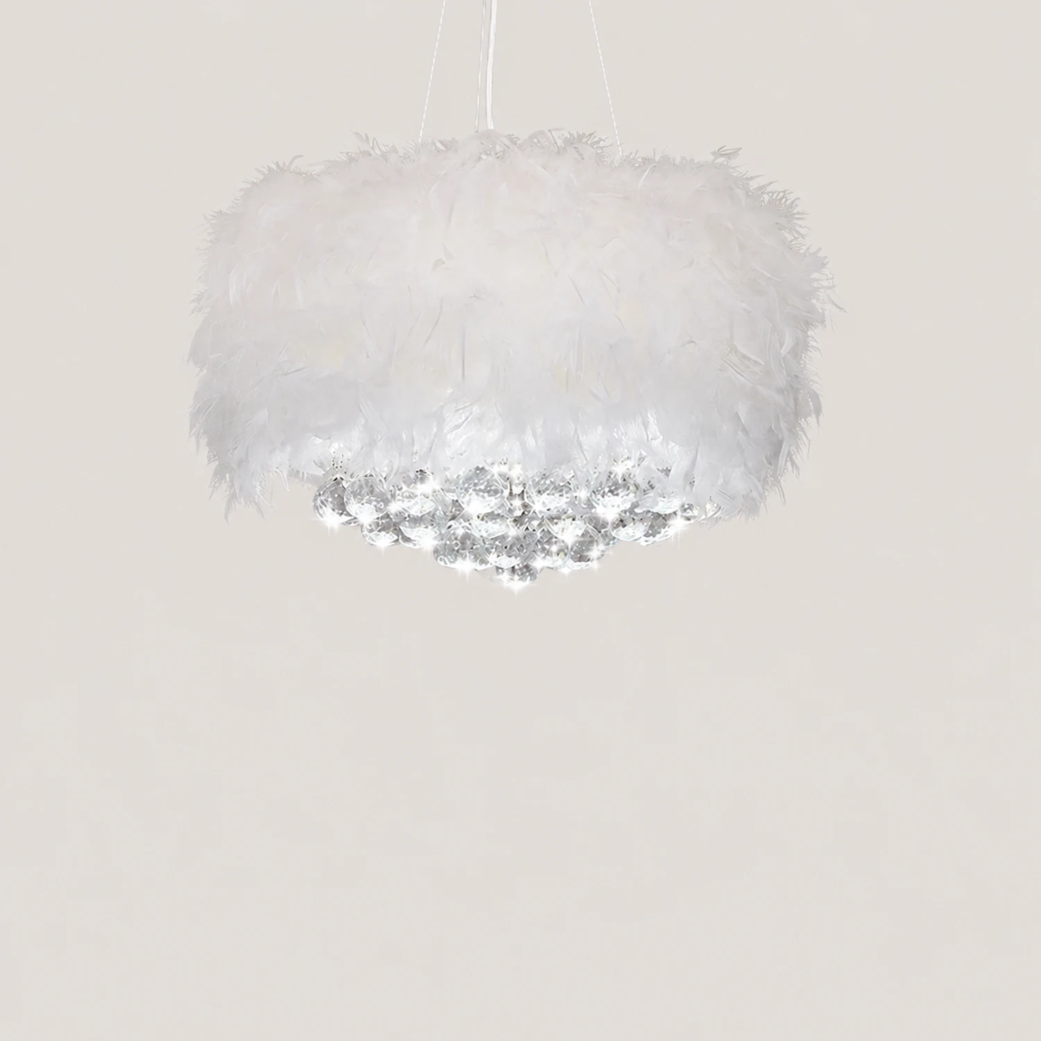 O'Moore Modern Luxury Round Chandelier, Feather/Crystal, White - Lumpaz