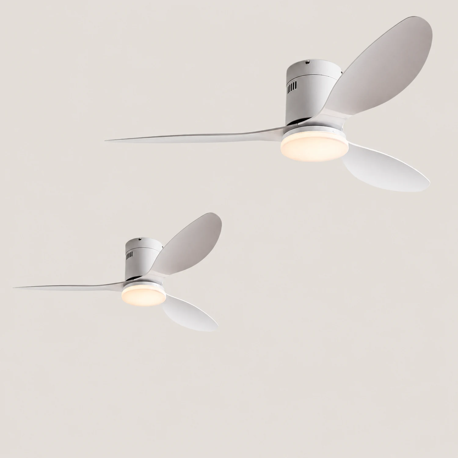 Walters 3-Blade White Ceiling Fan With Light, 2 Color, DIA 45.3'' - Lumpaz