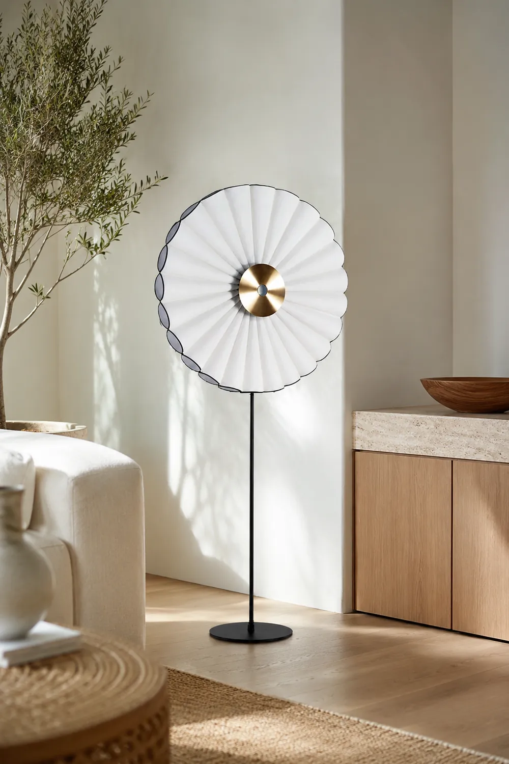 Chan Flower Metal/Artificial Paper Floor Lamp, White/Blue - Lumpaz