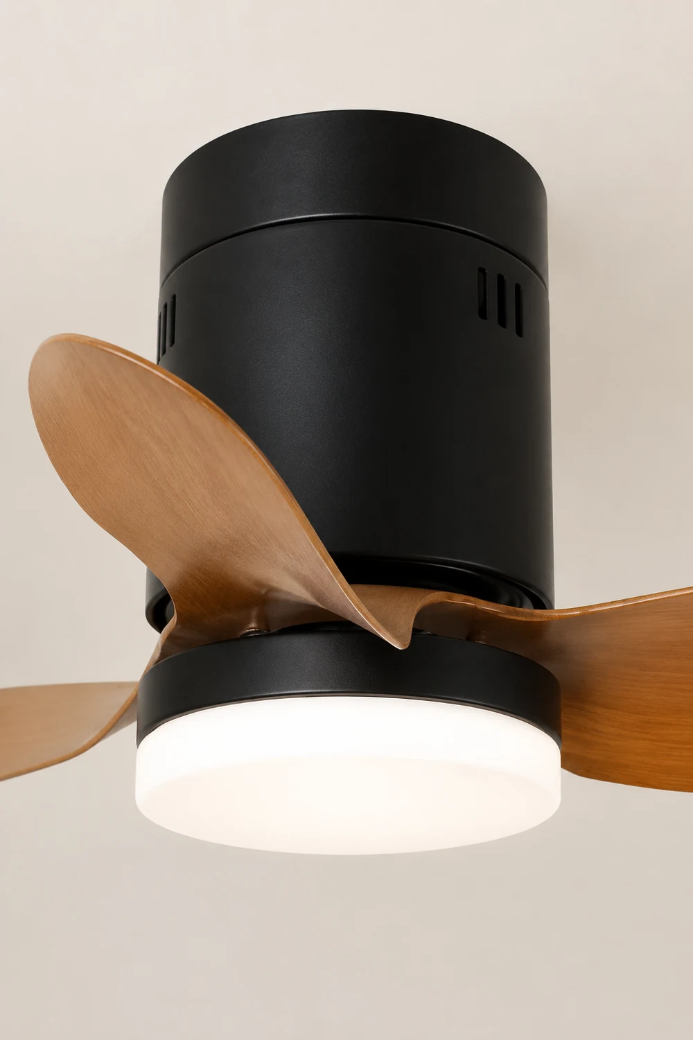 Walters 3-Blade Black & Brown Ceiling Fan with Light, DIA 23.6'' - Lumpaz