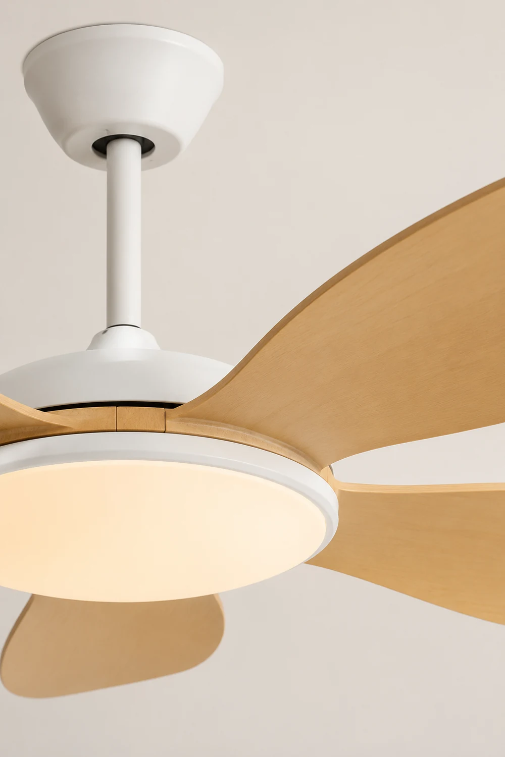 Ozawa 5-Blade Modern Wood DC Ceiling Fan with Light, 47.2''/51.2'' - Lumpaz