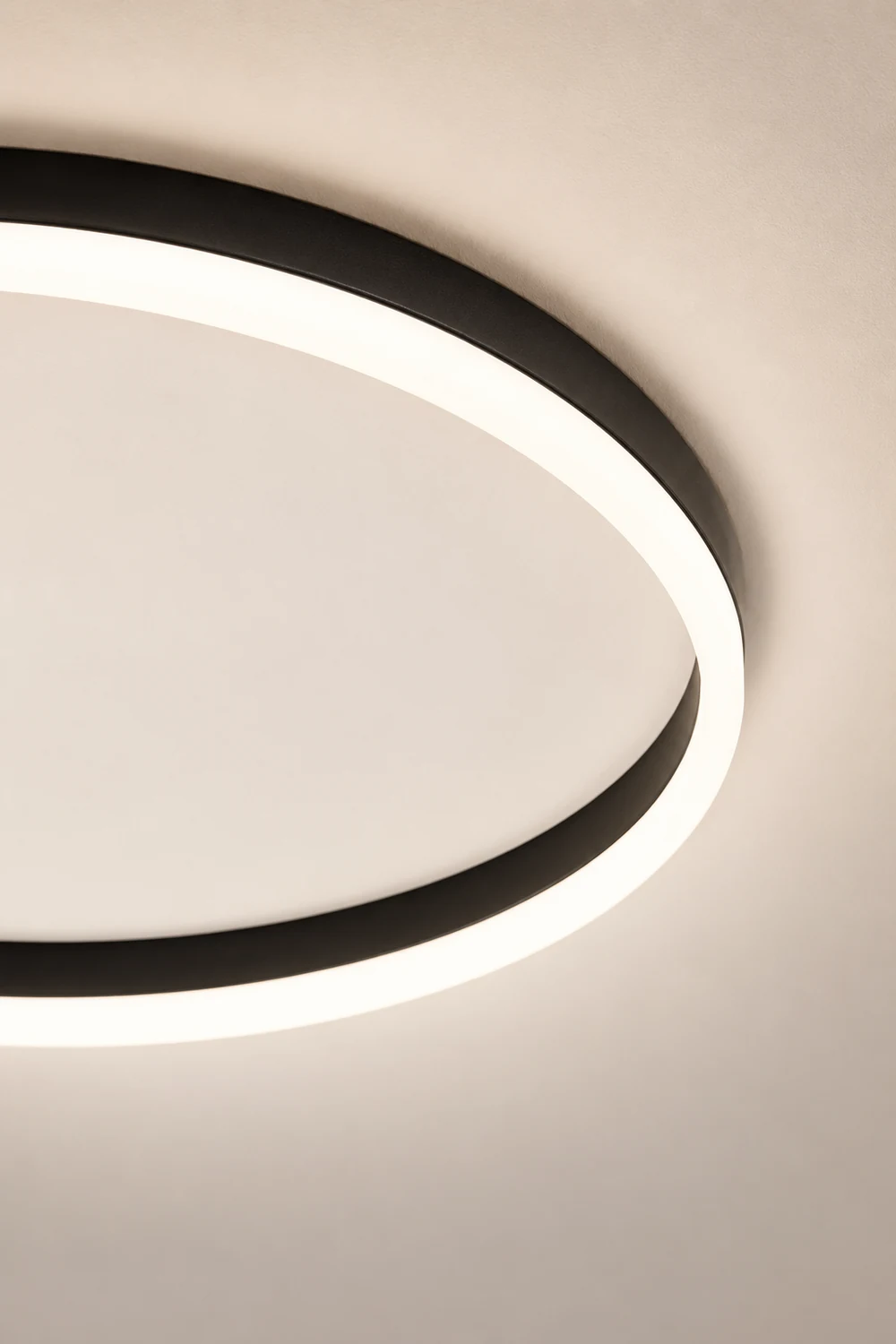 Quinn Minimalist Ring Hollow Metal Flush Mount Ceiling Light, Black - Lumpaz