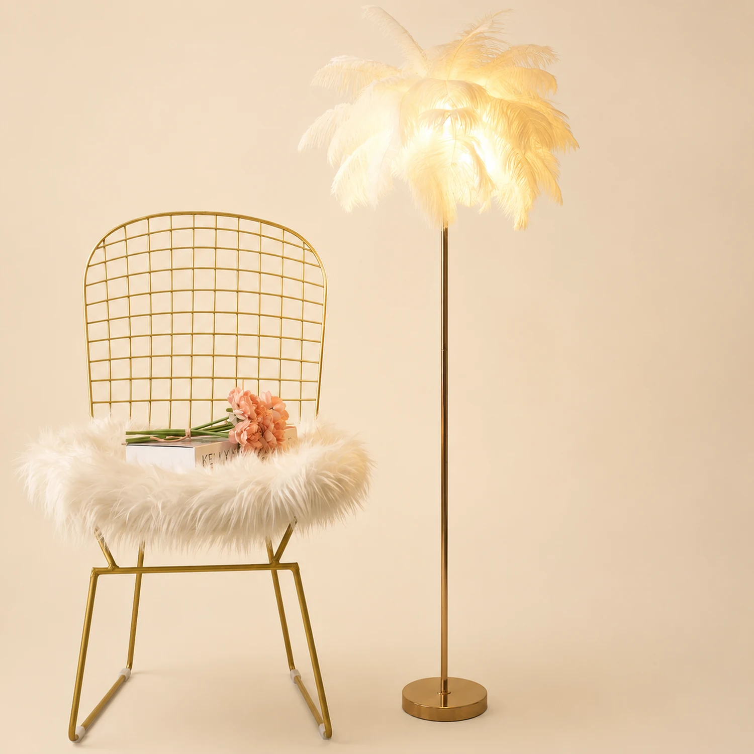 O'Moore Modern Floor Lamp, Natural Ostrich Feather & Metal Stand - Lumpaz