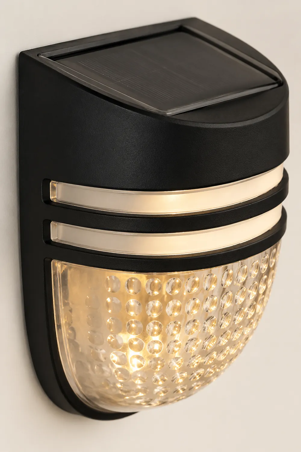 Modern Solar-Powered Black Wall Fence Lights, 4-Pack - Lumpaz
