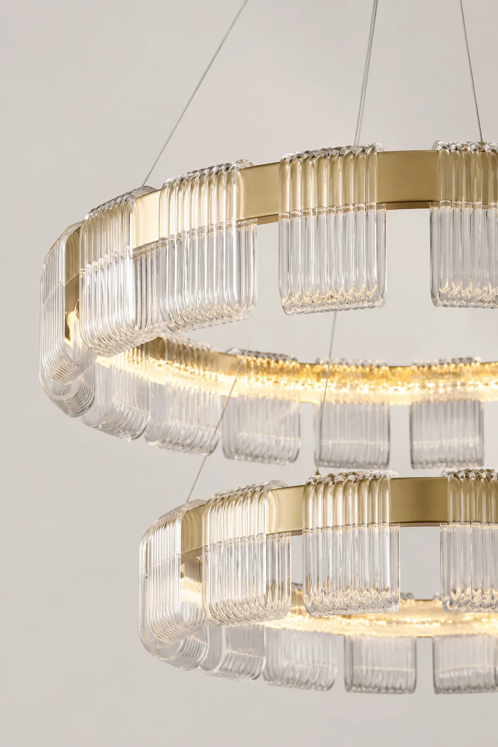 Evette Modern Acrylic Ring Pendant Light, White/Gold - Lumpaz