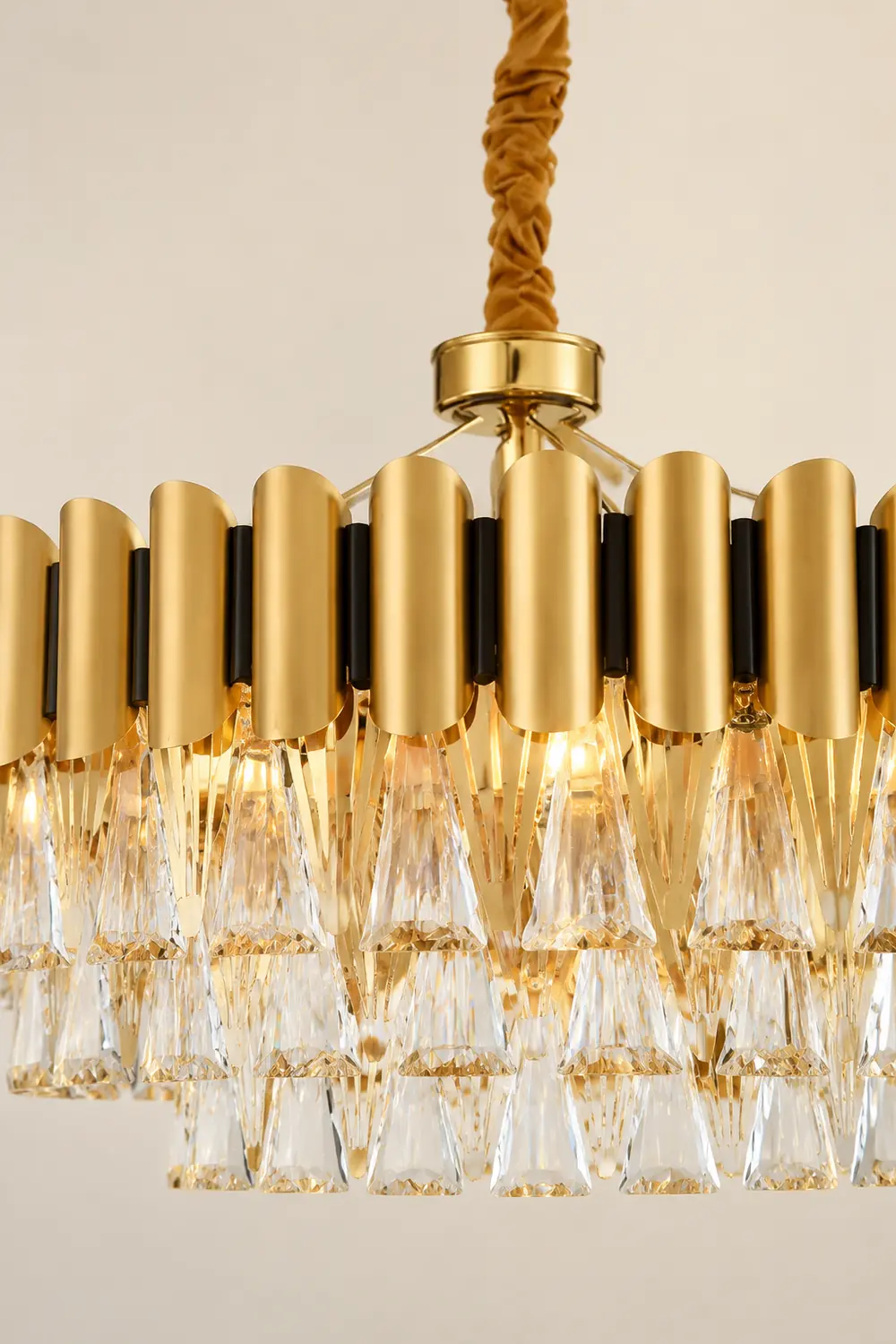 Marilyn Postmodern Nordic Round Gold Crystal Chandelier - Lumpaz