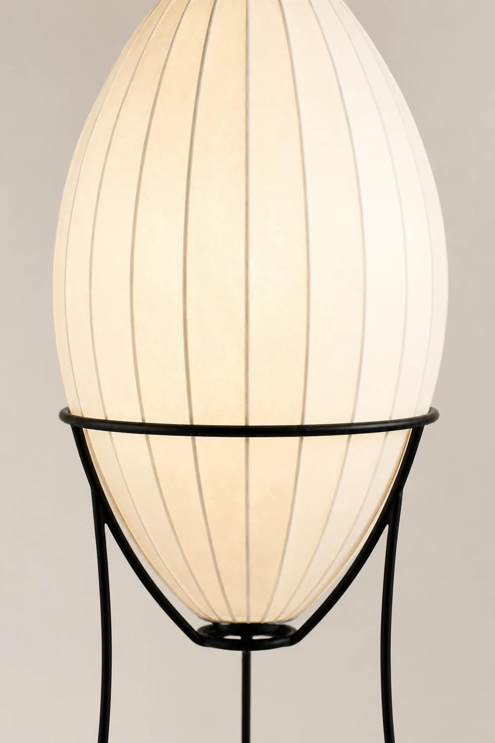 Renée Modern Egg Shaped Fabric & Metal Floor Lamp - Lumpaz