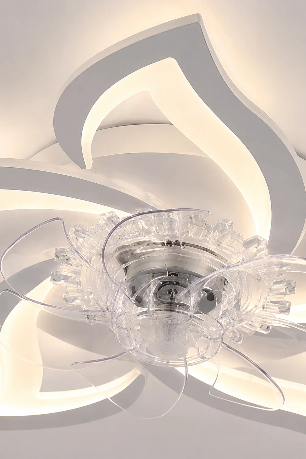 Hana Flower Ceiling Fan with Light, 2 Color, L 25.5" - Lumpaz