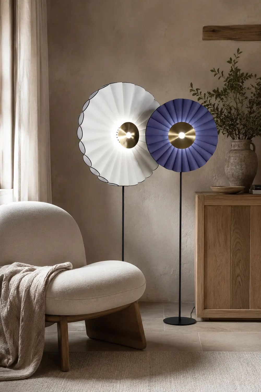 Chan Flower Metal/Artificial Paper Floor Lamp, White/Blue - Lumpaz