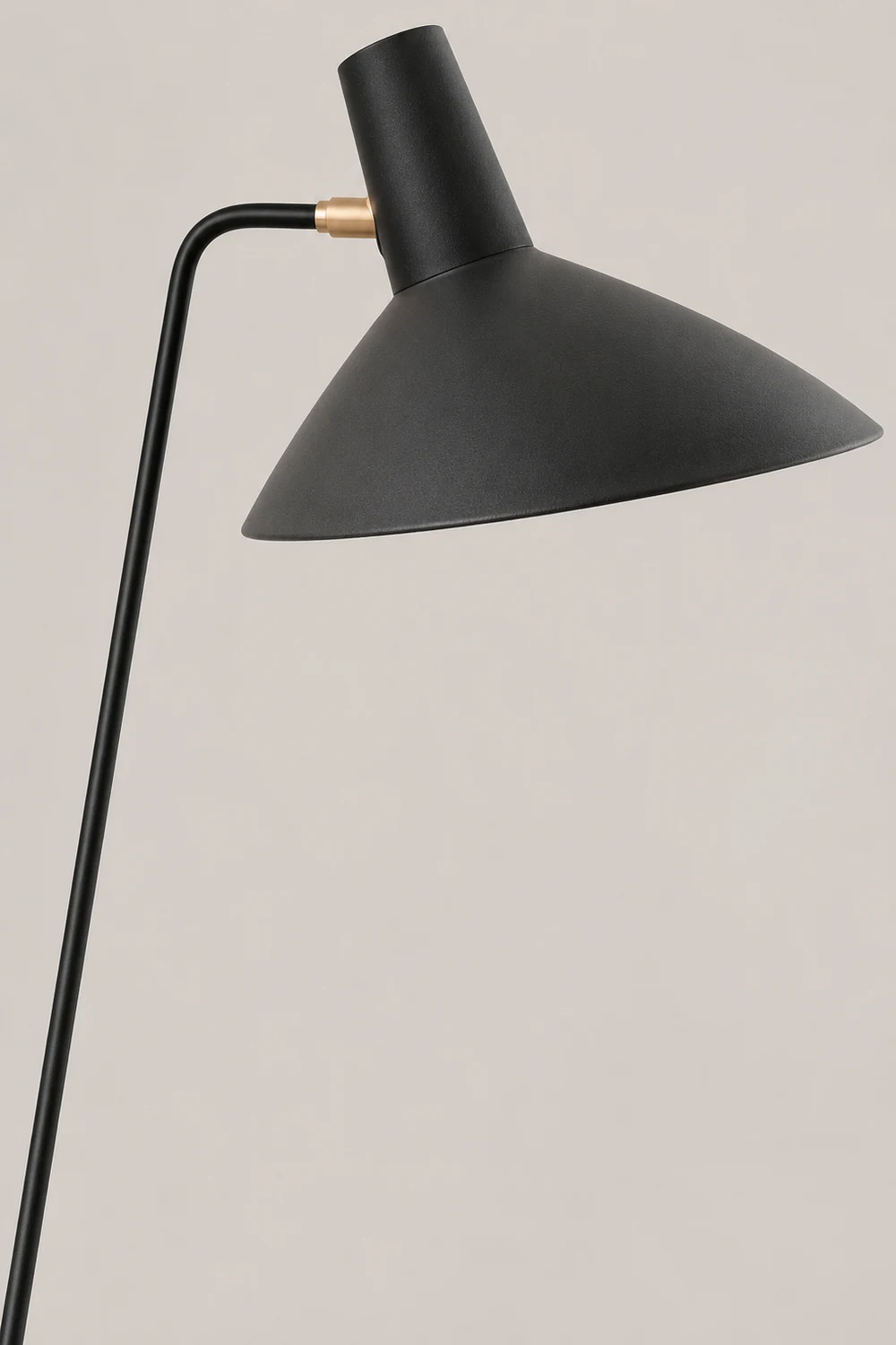 Salgado Modern Minimalist Geometric Tripod Metal Floor Lamp, Black - Lumpaz