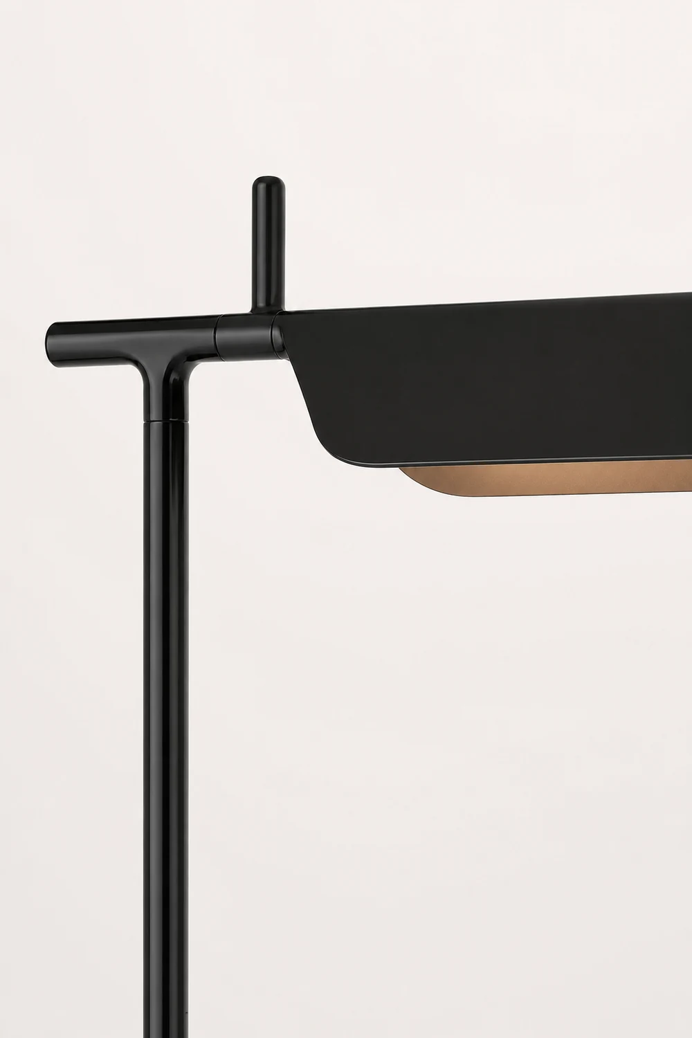 Edge Floor Lamp Right-angle Linear Minimalist, Metal, Black, Living Room - Lumpaz