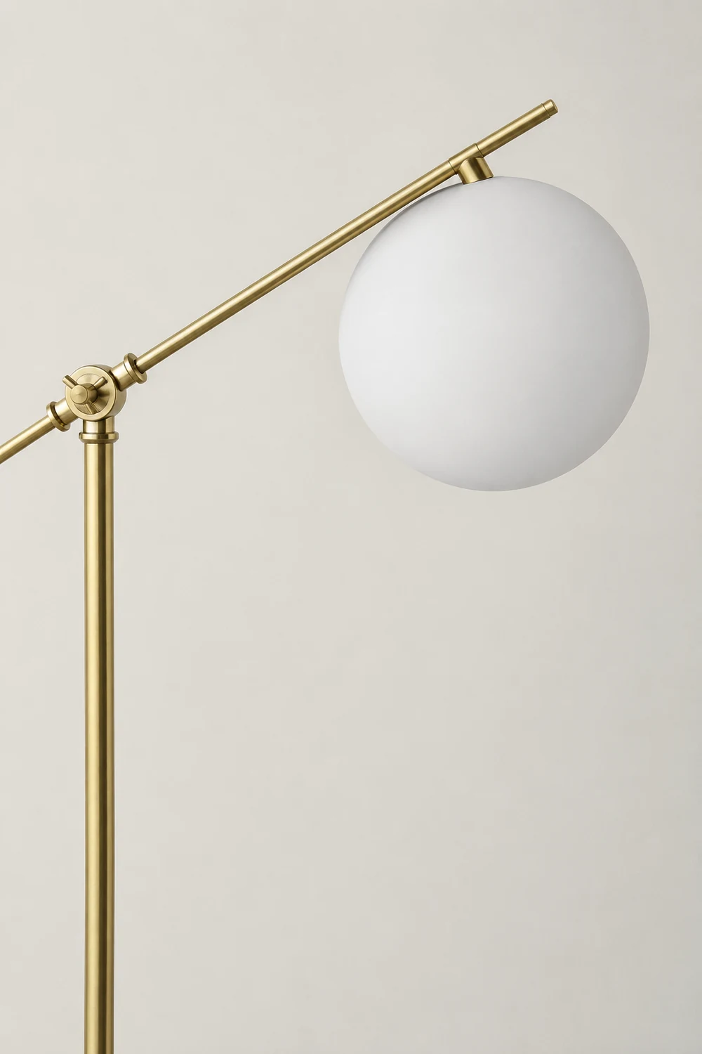Valentina Arc Floor Lamp, Frosted Glass & Metal - Lumpaz