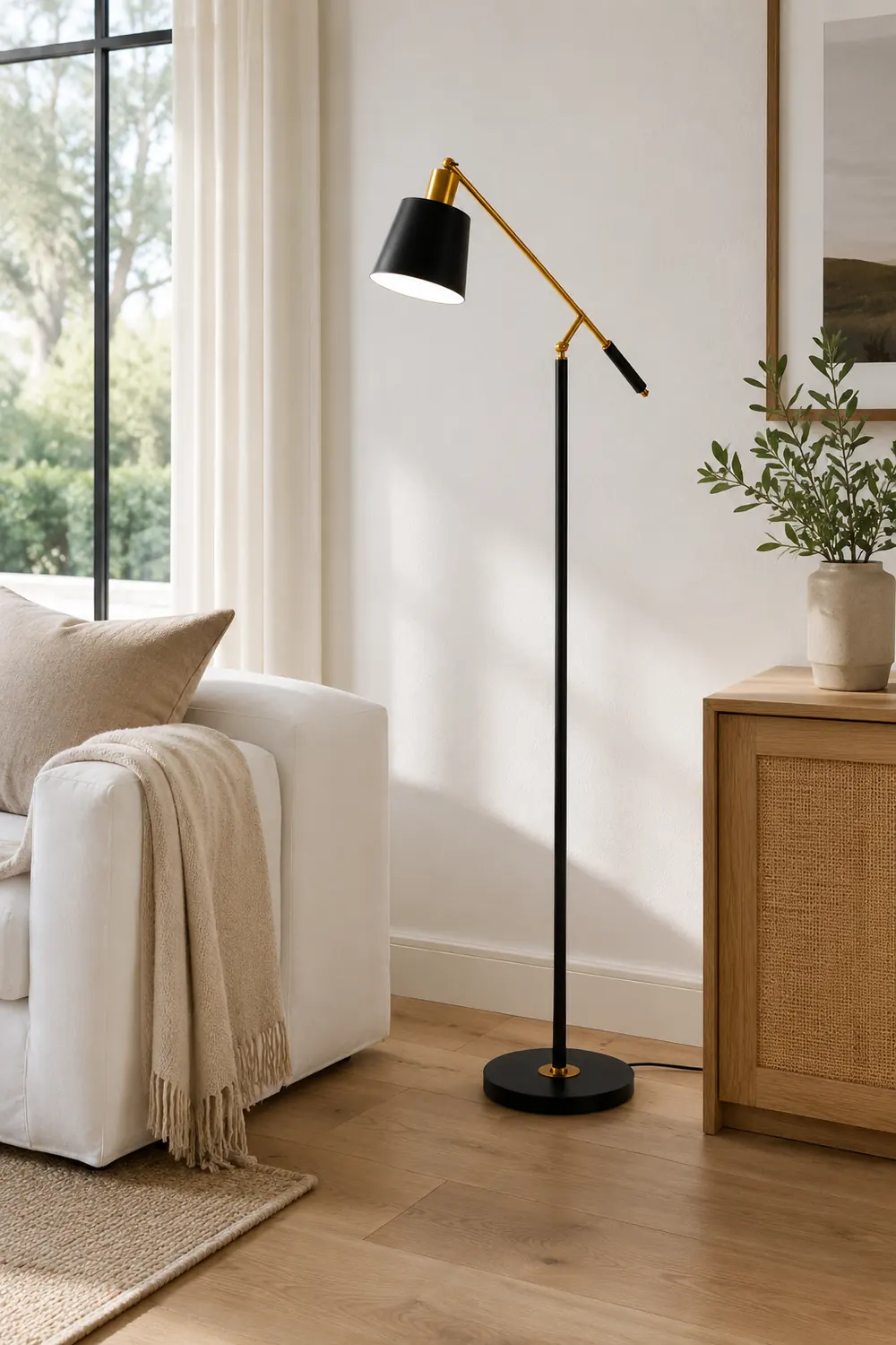 Salgado Modern Balance Arm Black Floor Lamp, Black - Lumpaz