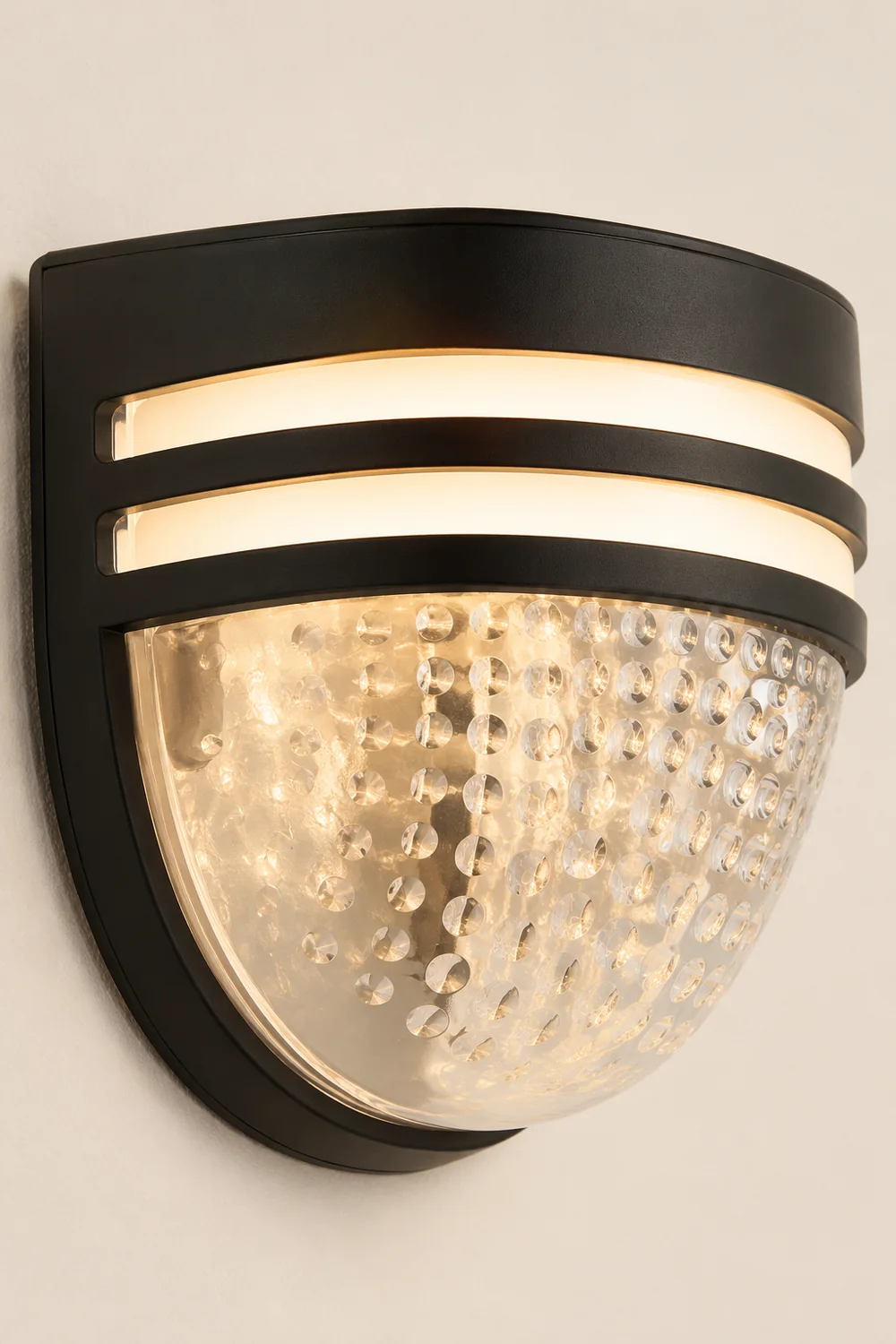 Modern Solar-Powered Black Wall Fence Lights, 4-Pack复制 - Lumpaz