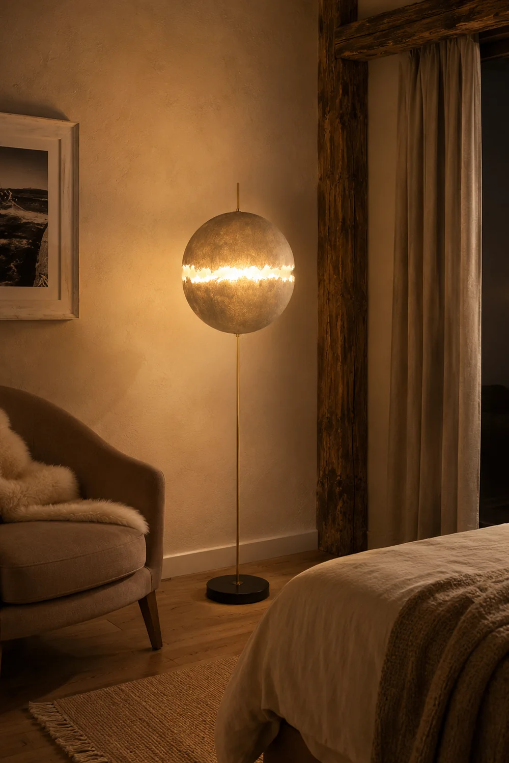Elif Modern Moon Globe Metal Resinn Floor Lamp, Gold/Silver - Lumpaz