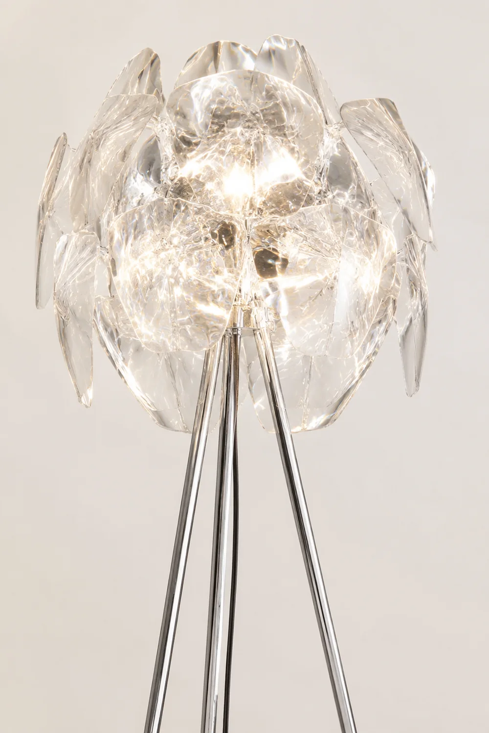 Bella Luxury Flower Metal/Acrylic Floor Lamp, Living Room - Lumpaz