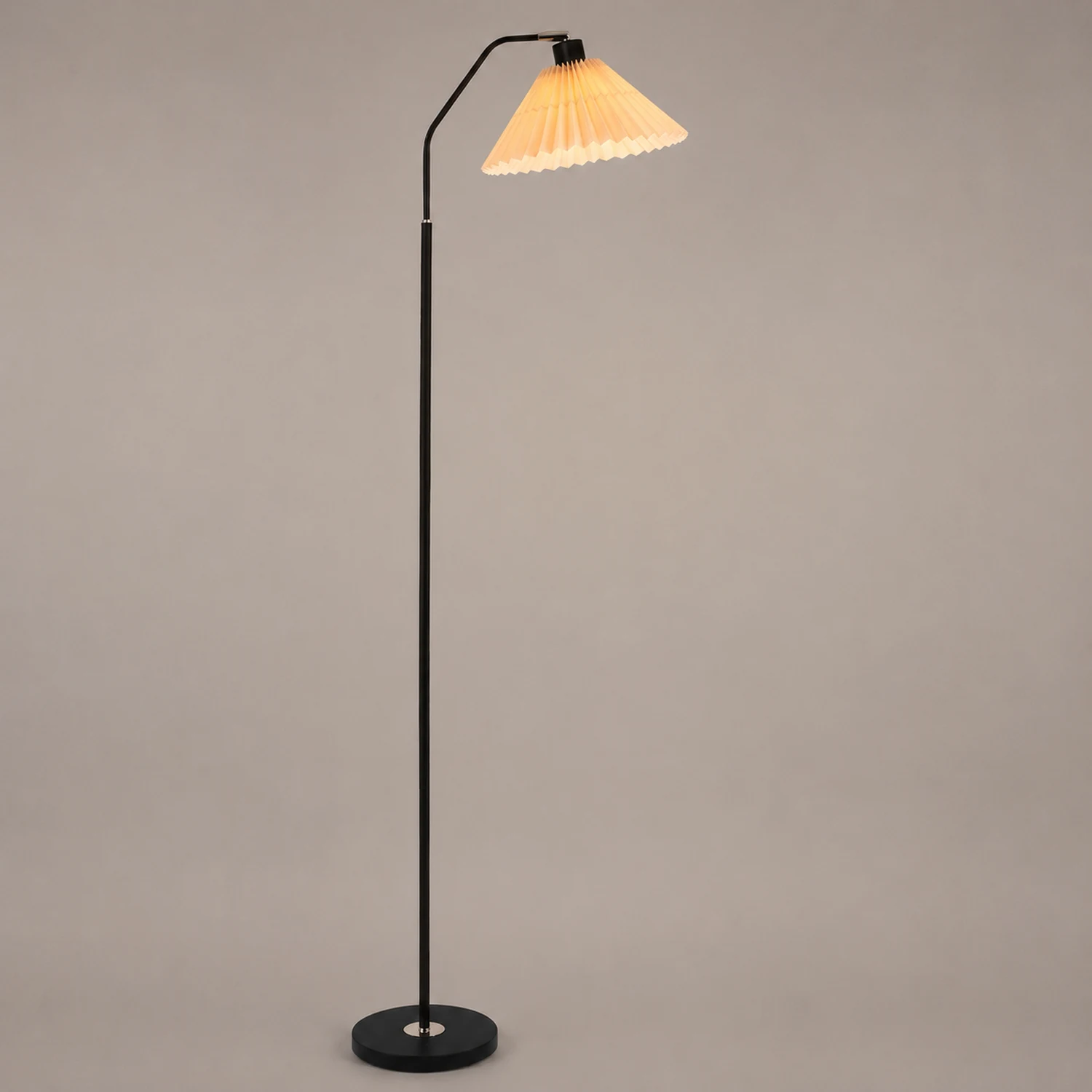 Ozawa Modern Pleated Metal Fabric Floor Lamp,White/Red/Beige/Green - Lumpaz