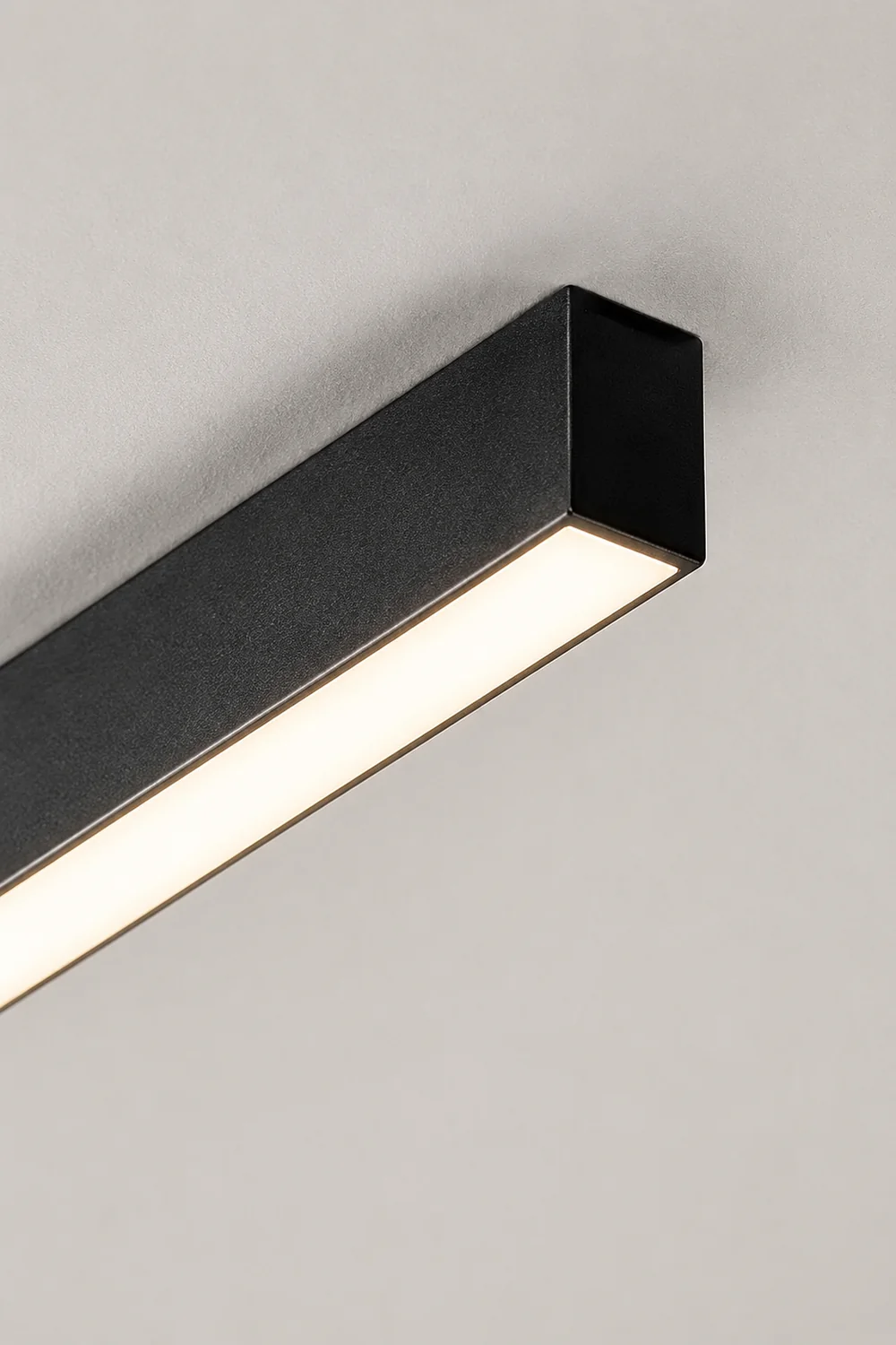 Edge Modern LED Linear Black Metal Flush Mount Ceiling Light - Lumpaz