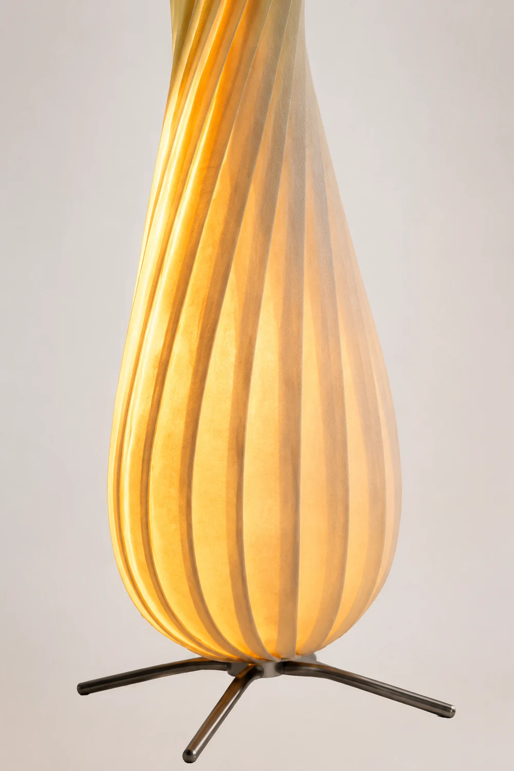Ozawa Modern Twisted Wood Floor Lamp Wood Color - Lumpaz