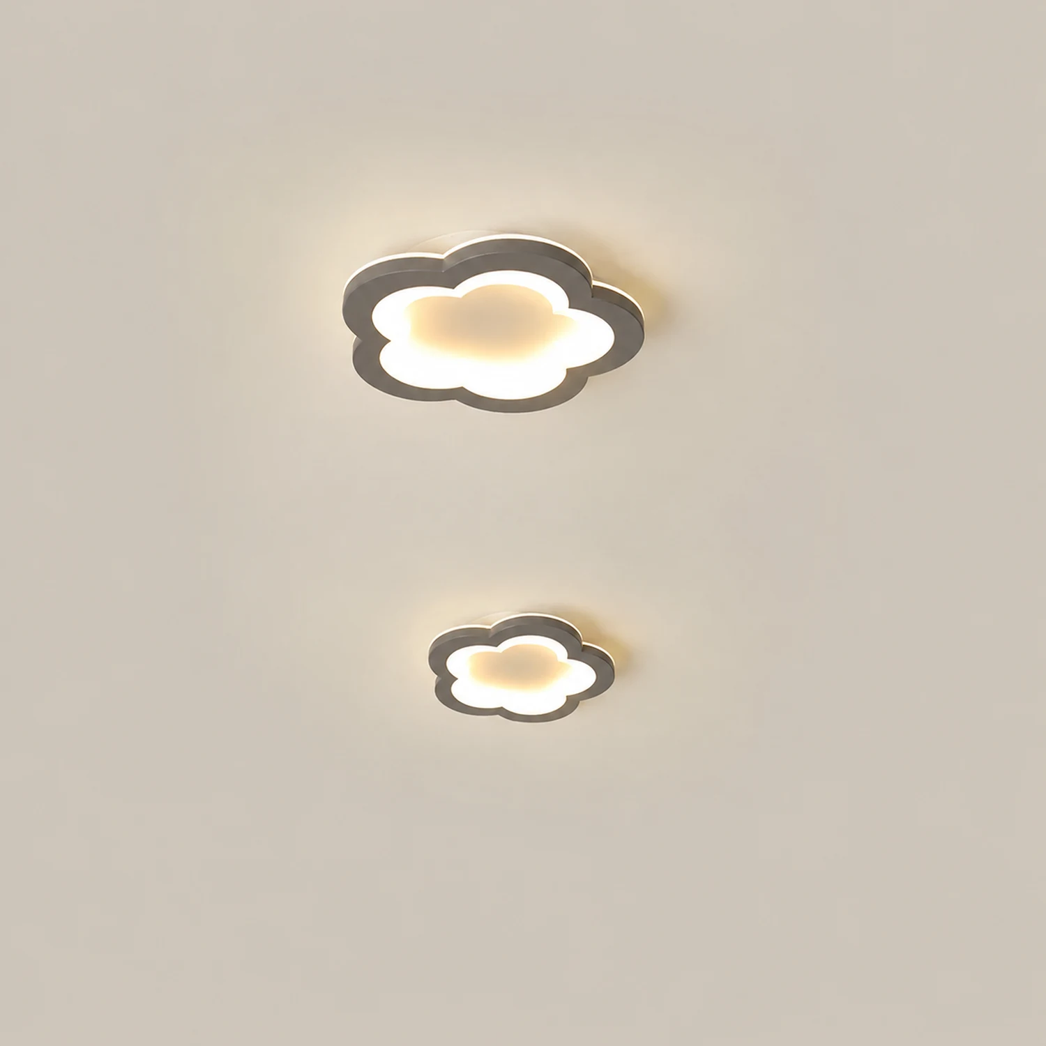Quinn Modern Flower Metal Flush Mount Ceiling Light, Gray - Lumpaz