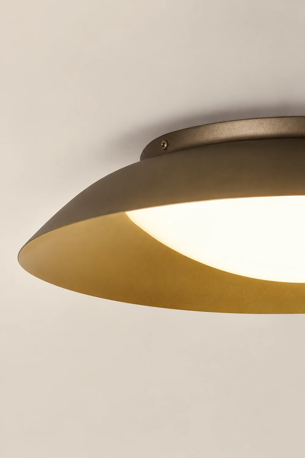 Carins Round Metal Flush Mount Ceiling Light, Brass - Lumpaz