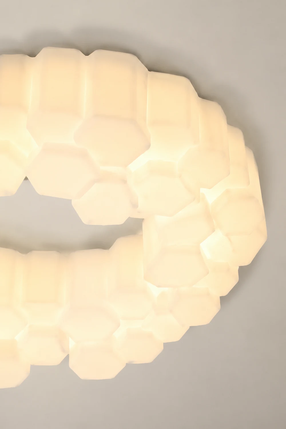 Quinn Honeycomb Metal/Acrylic Flush Mount Ceiling Light, White - Lumpaz