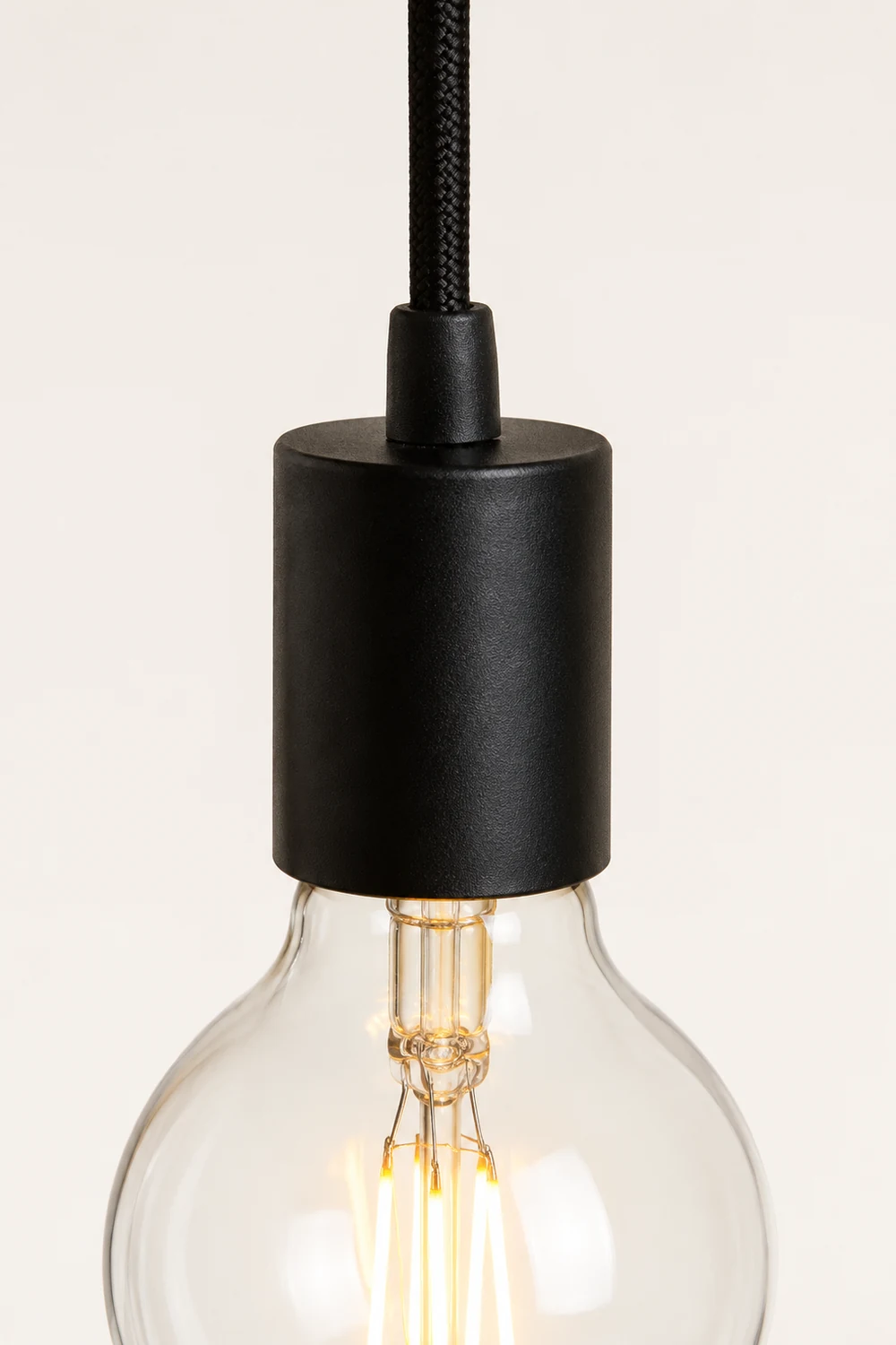 Alessio Retro Country LED Spider Chandelier, Black/White - Lumpaz