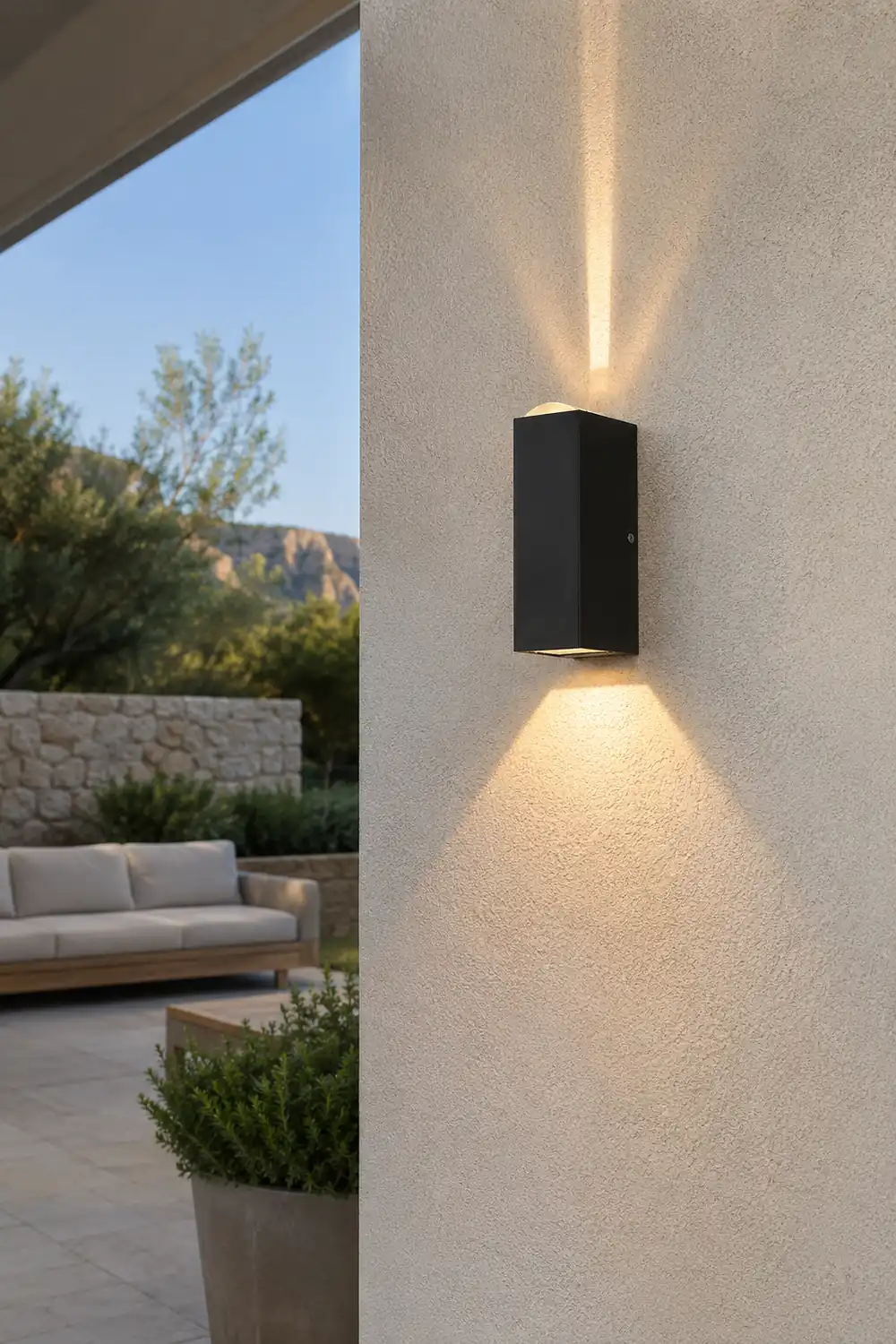 Waterproof Up Down Lighting Spotlight Outdoor Wall Lights - Lumpaz