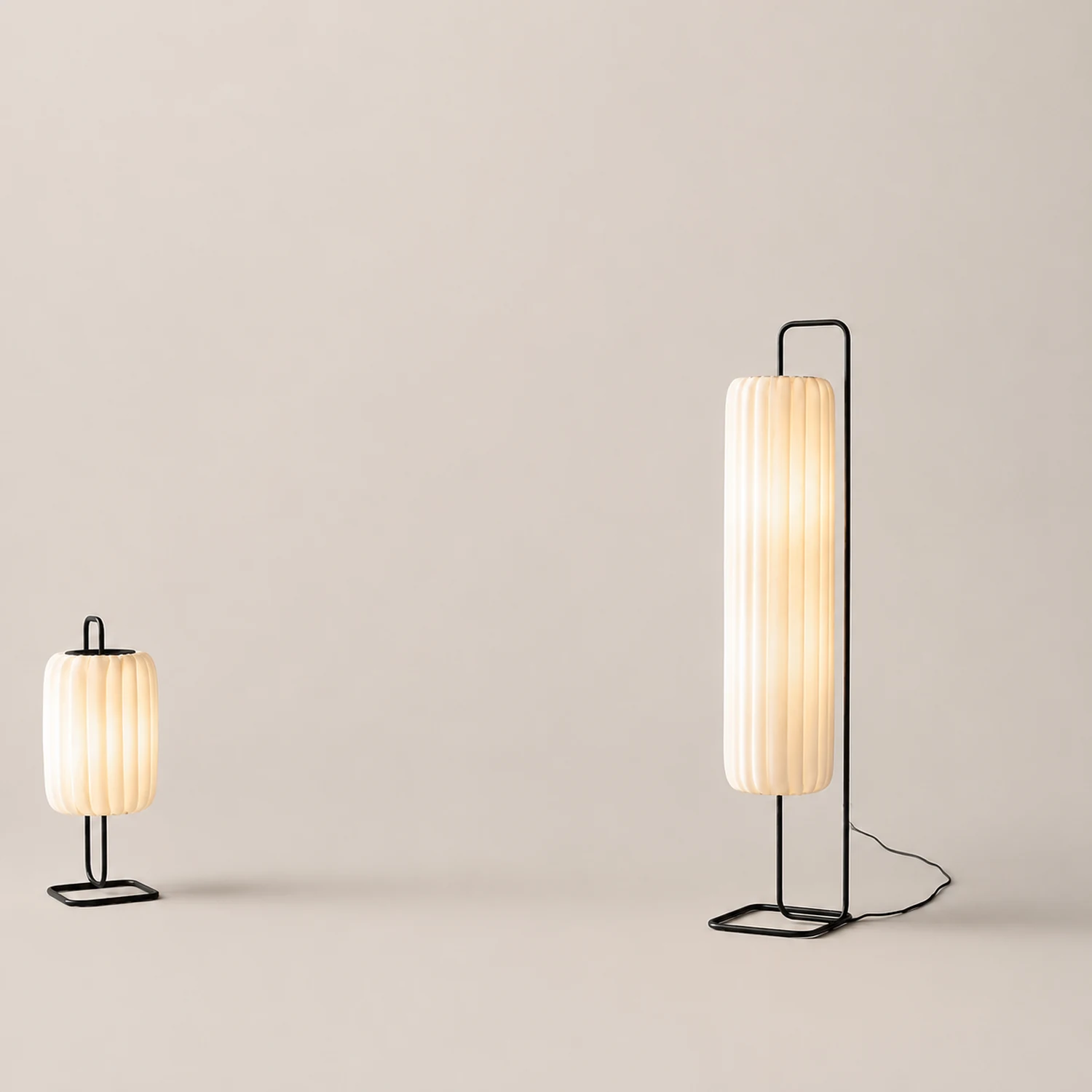 Renée Minimalist Column Fabric Metal Floor Lamp, Bedroom - Lumpaz