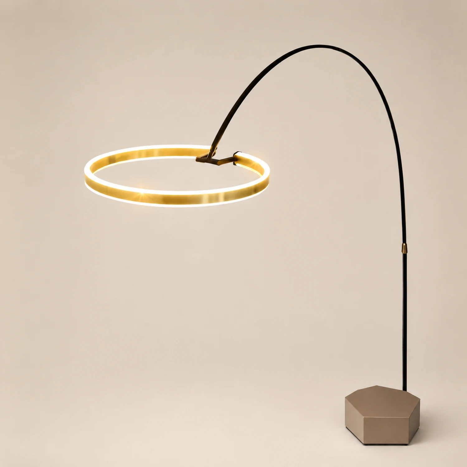 Edge Modern Ring Metal/Silicone Floor Lamp Black/Gold - Lumpaz