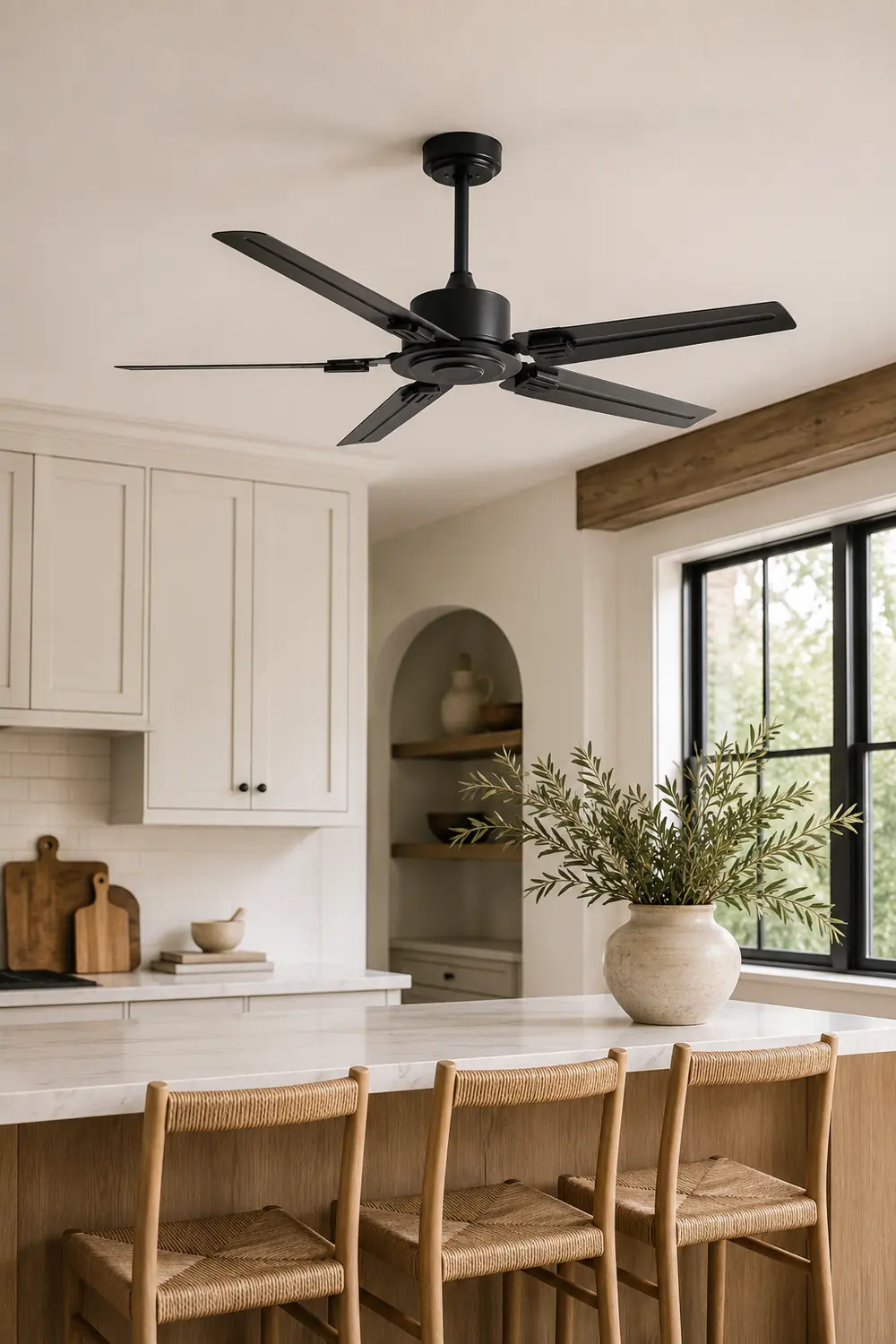 Alessio 5-Blade Industrial Black DC Ceiling Fan, Metal, 42'' - Lumpaz