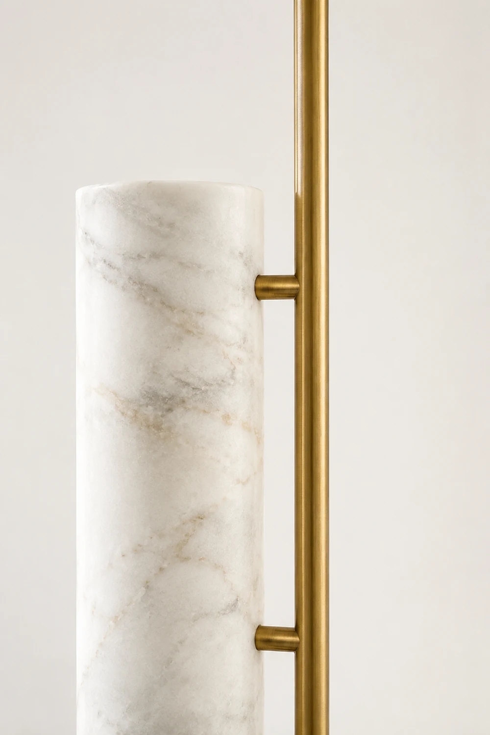 Salgado Minimalistic Gold Floor Lamp, Metal & Marble, Living room - Lumpaz