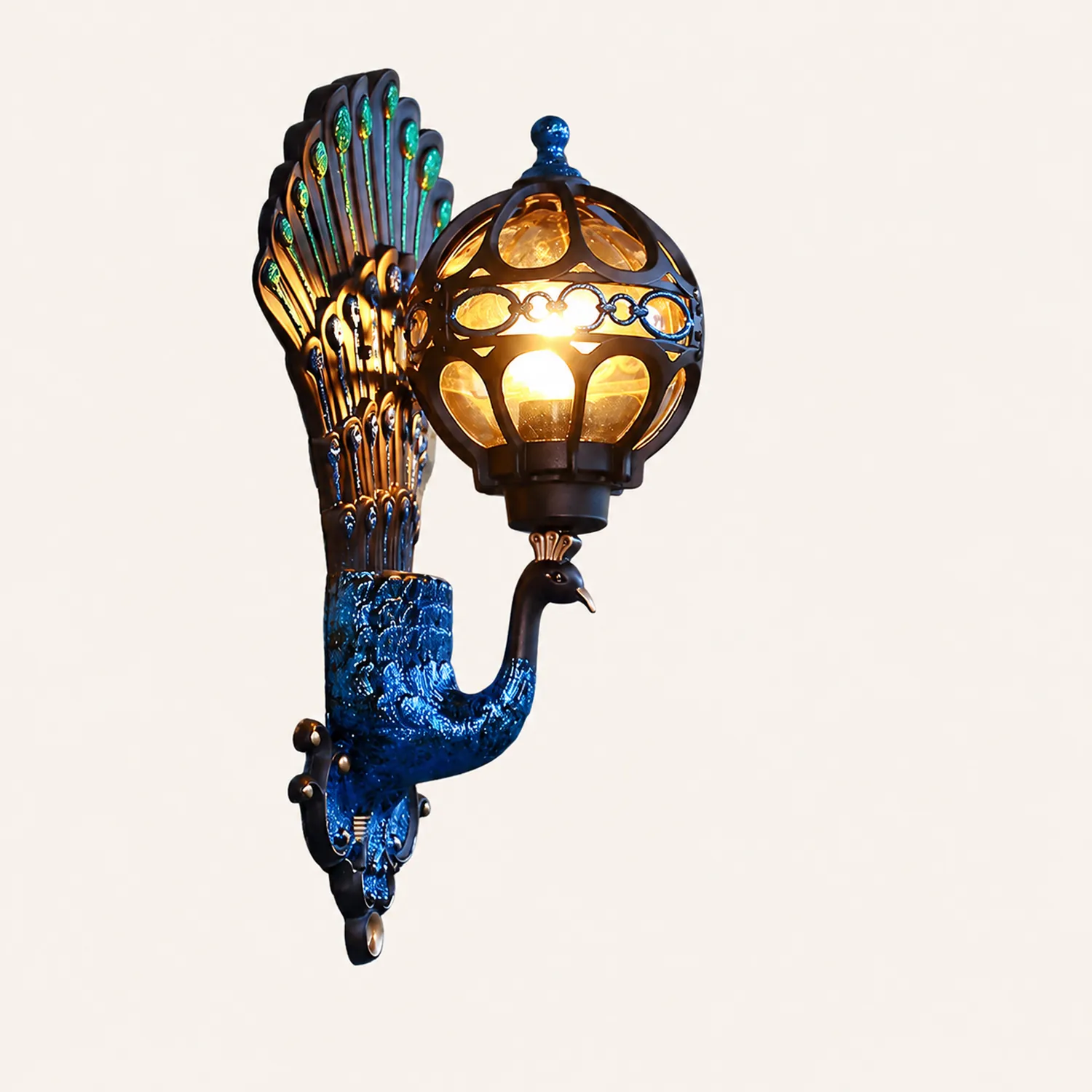 Waterproof Retro Peacocks Aluminum European Style Outdoor Wall Light - Lumpaz