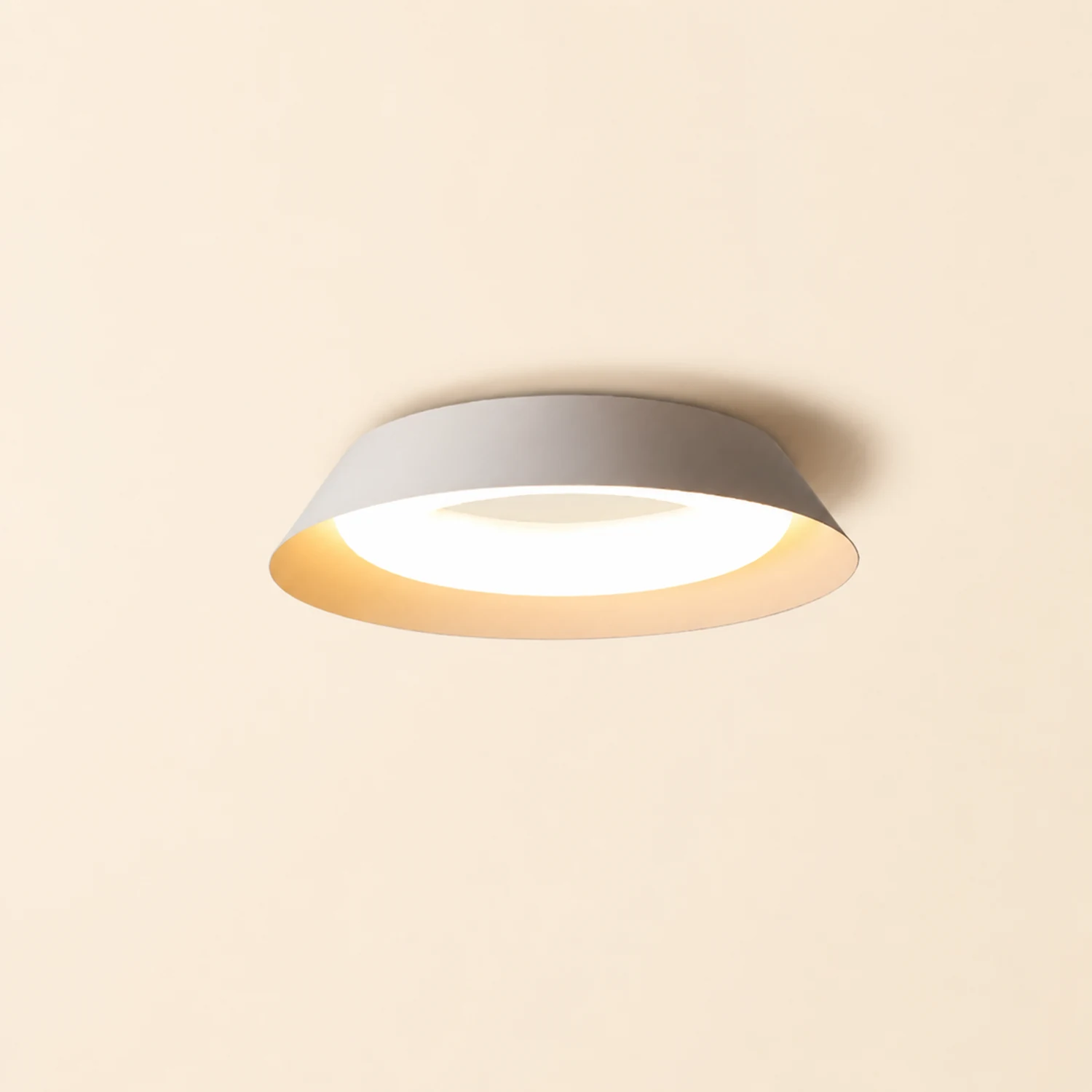 Quinn Nordic Bowl Metal/Acrylic Flush Mount Ceiling Light, White - Lumpaz