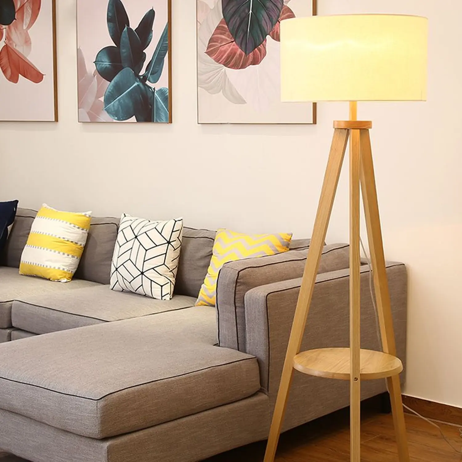 Ozawa Floor Lamp Triangle Vintage, Wooden/Fabric, Beige, Living Room - Lumpaz