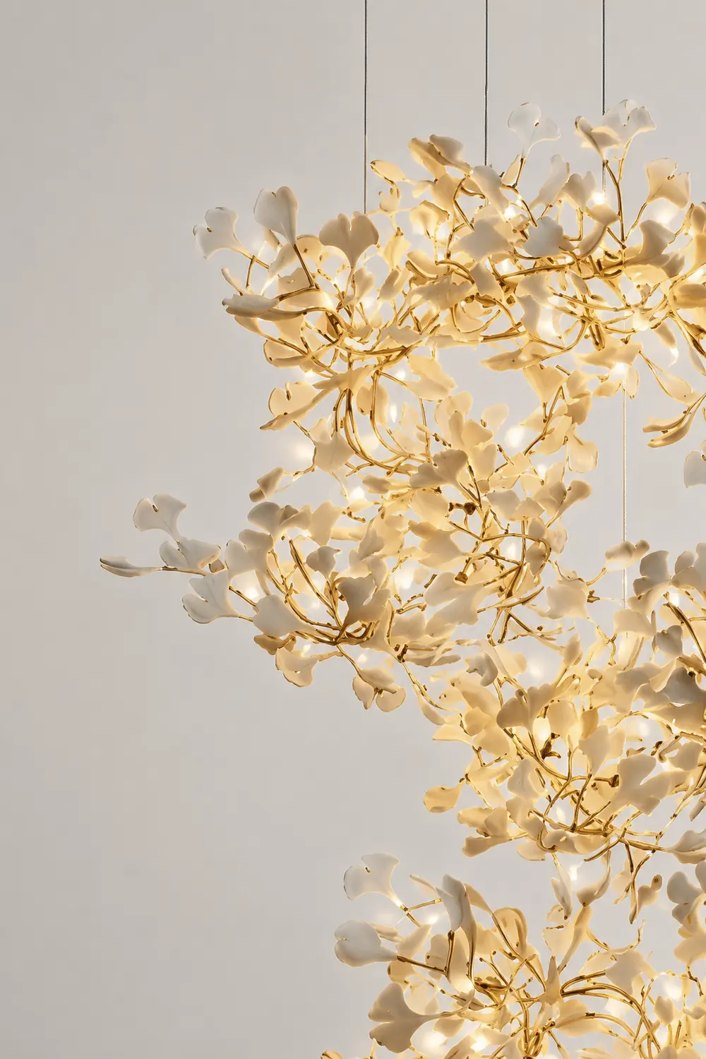 Ophelia Modern Leaf Chandelier Metal/Ceramic Bedroom/Living Room - Lumpaz
