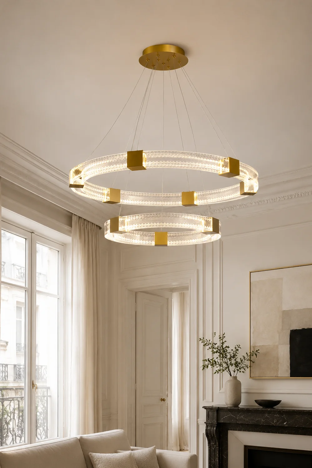 Evette Modern Round/Oval Acrylic/Metal Pendant Light, Gold - Lumpaz