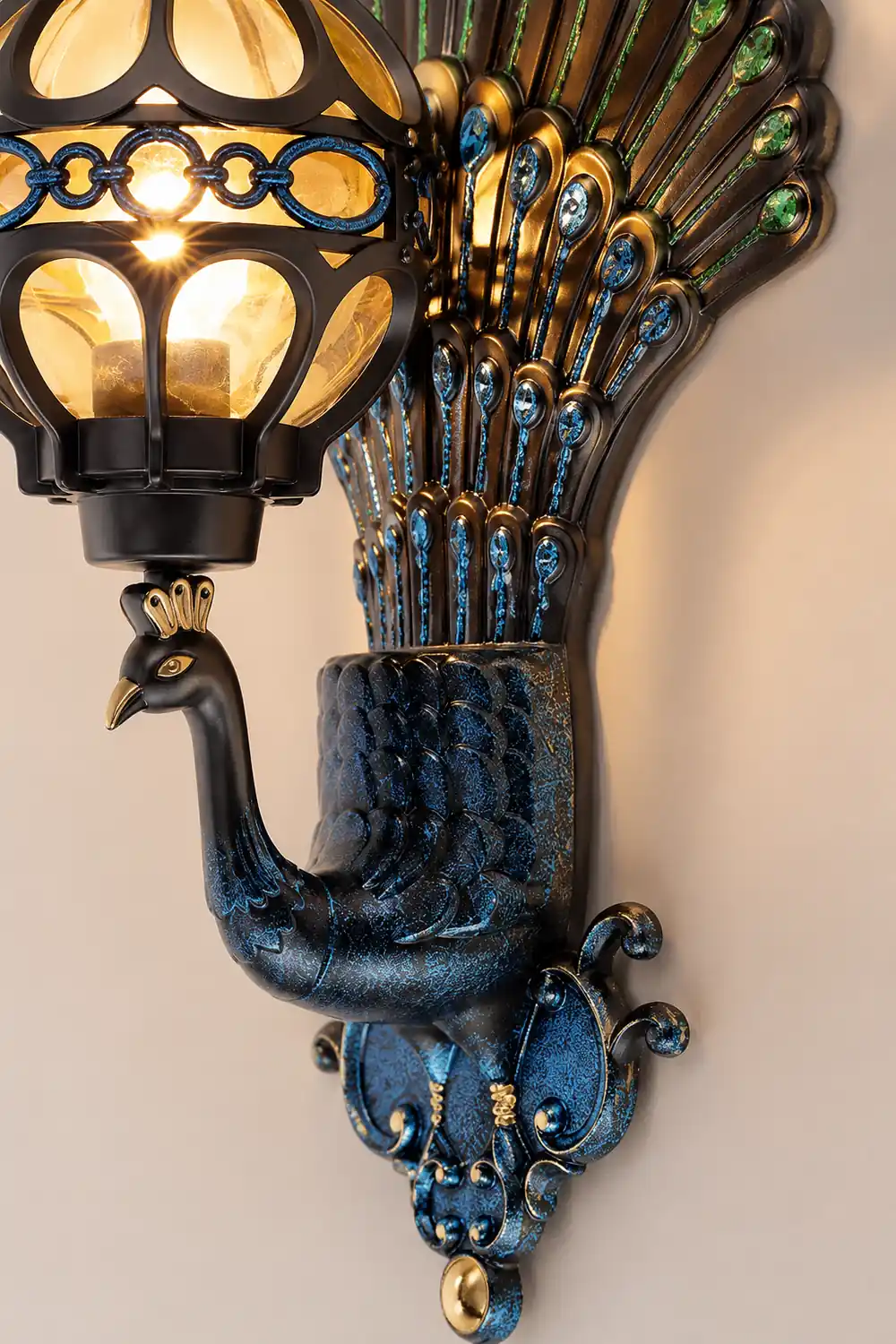 Waterproof Retro Peacocks Aluminum European Style Outdoor Wall Light - Lumpaz