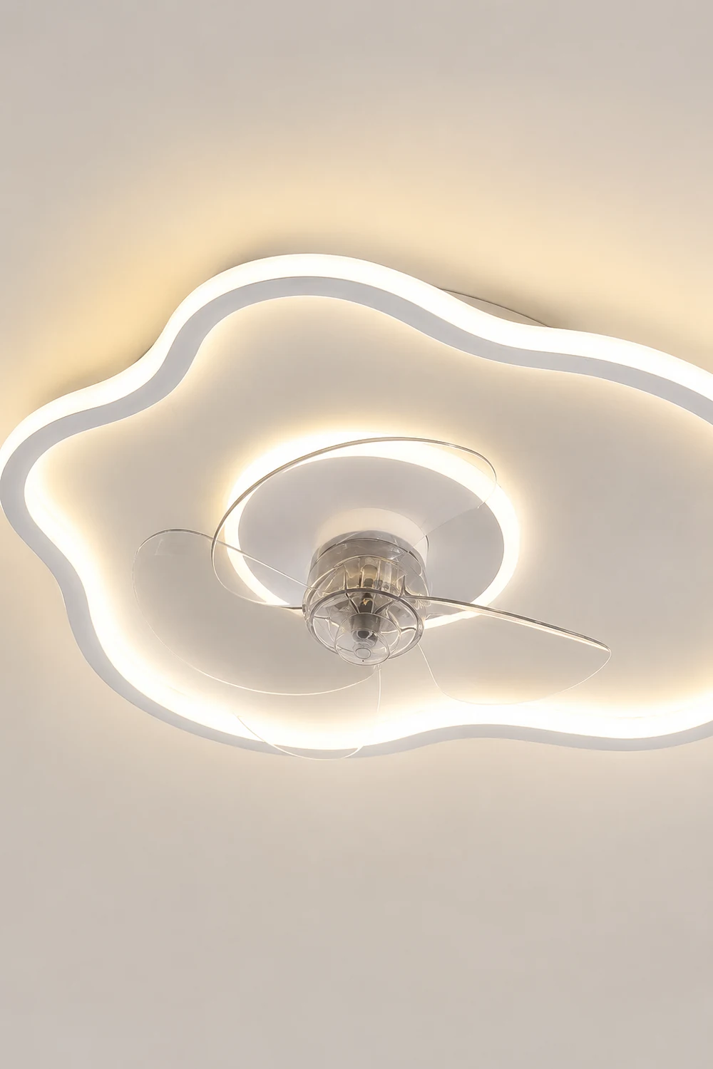Edge White Ceiling Fan with Light, 8 Style, L 16"/18" - Lumpaz