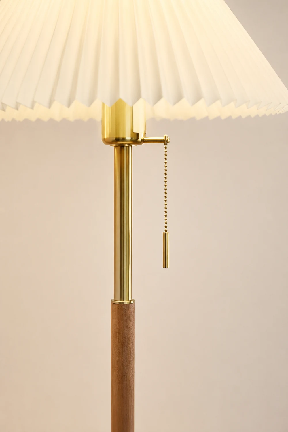 Ozawa Modern Pleated Metal Fabric Floor Lamp - Lumpaz