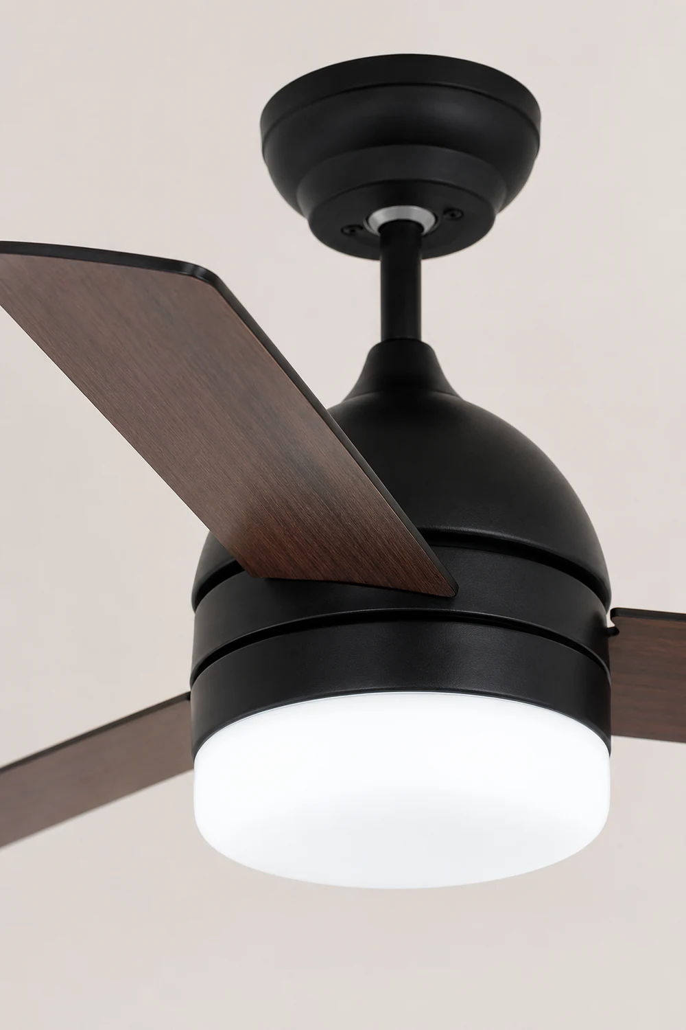 Haydn 3-Blade Modern, DC Ceiling Fan with Light, Black/White, Summer, 42'' - Lumpaz