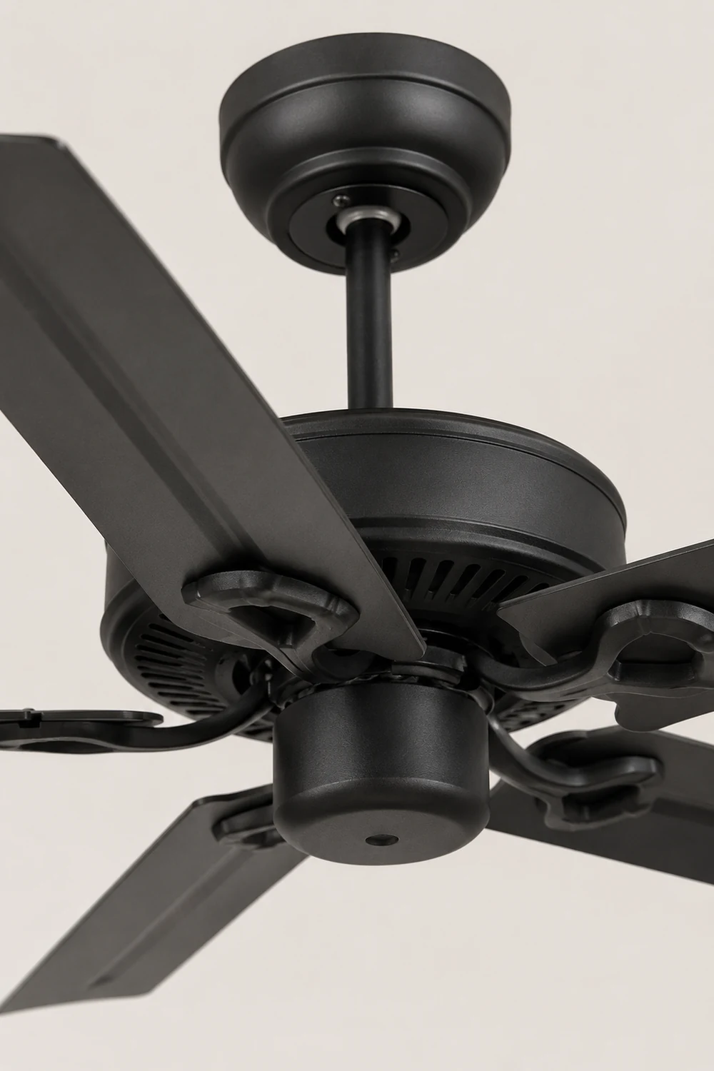 Alessio 5-Blade Industrial  DC Ceiling Fan, Black, Summer, 51'' - Lumpaz