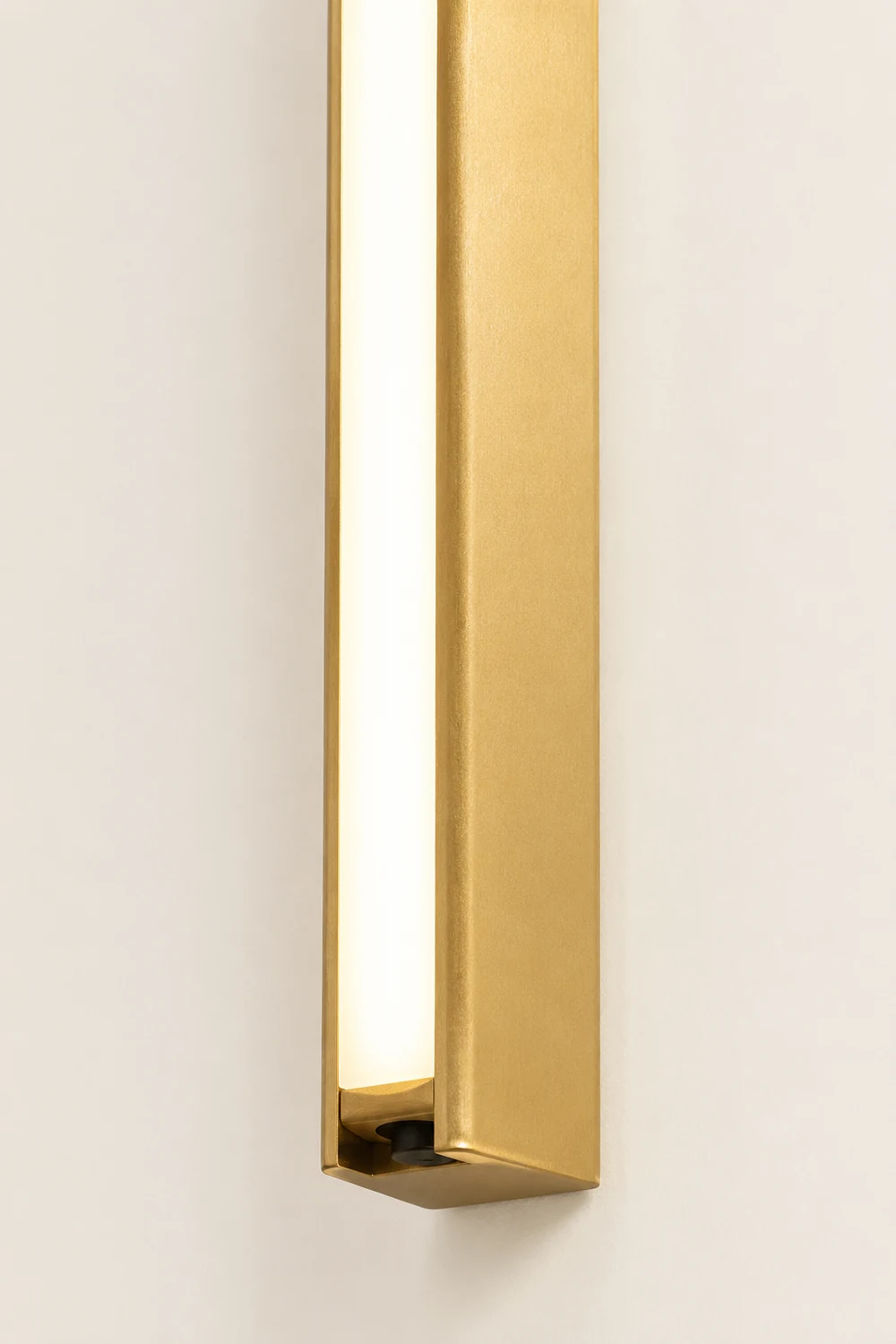 Edge Minimalist Linear Metal Floor Lamp, Black/Gold, Living Room - Lumpaz