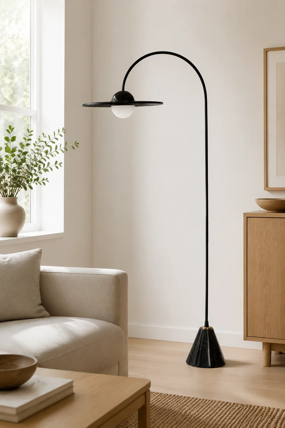 Carins Modern Arch UFO Metal Glass Floor Lamp, Black - Lumpaz