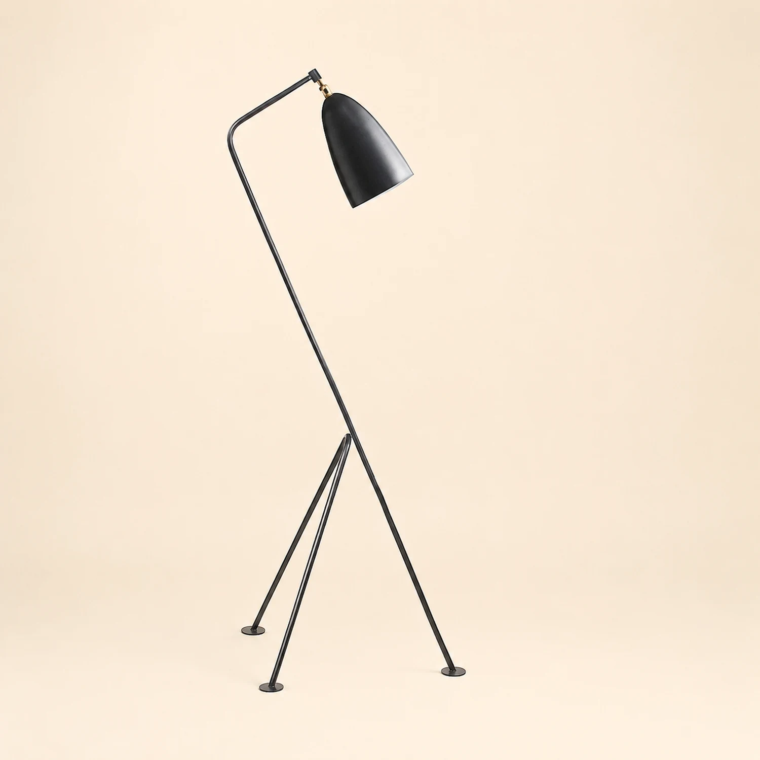 Morandi Modern Metal Cup Black Floor Lamp, Multi Colors - Lumpaz