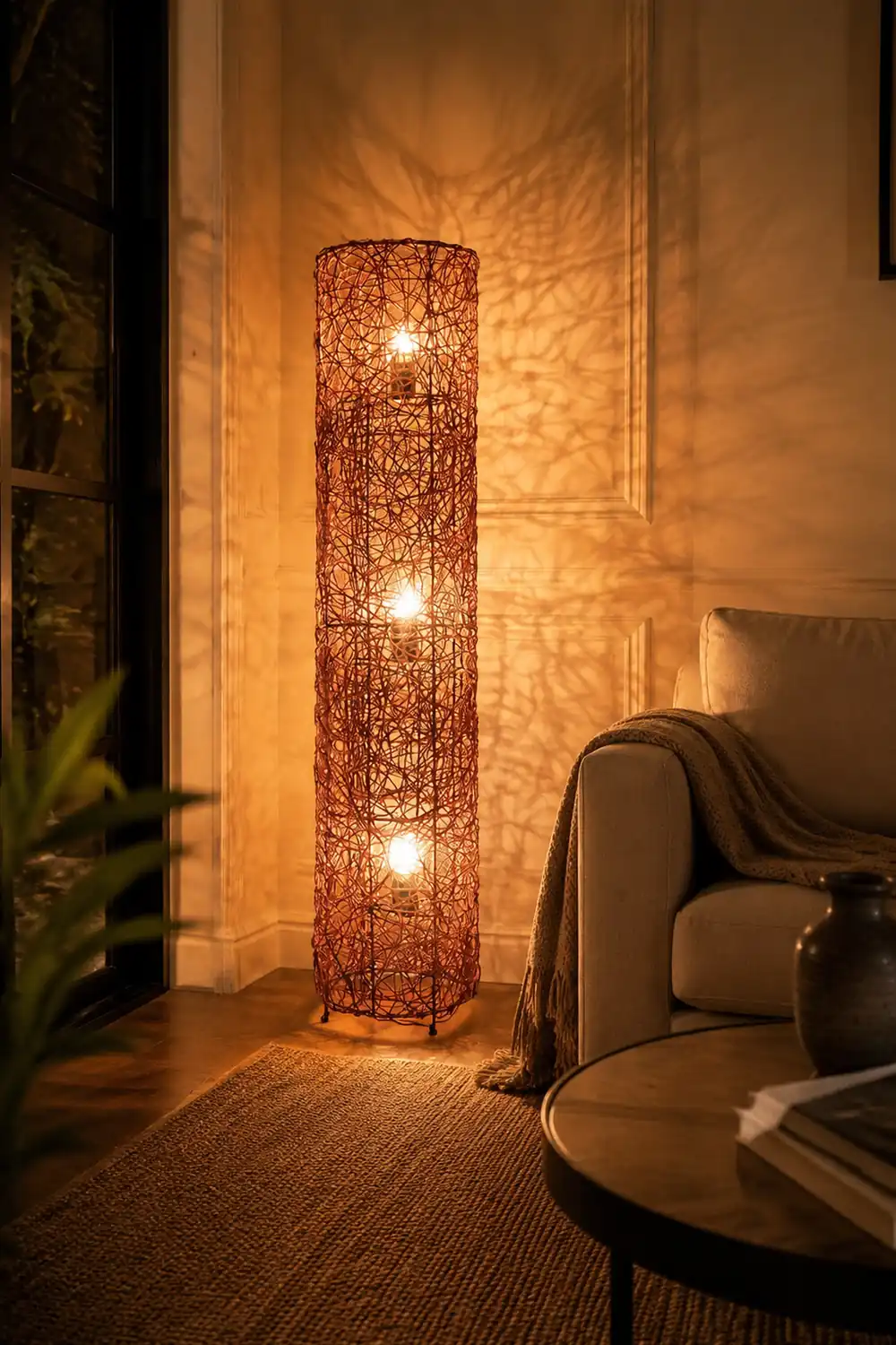 Ritta Retro Vase Wood Rattan Floor Lamp, White/Brown - Lumpaz