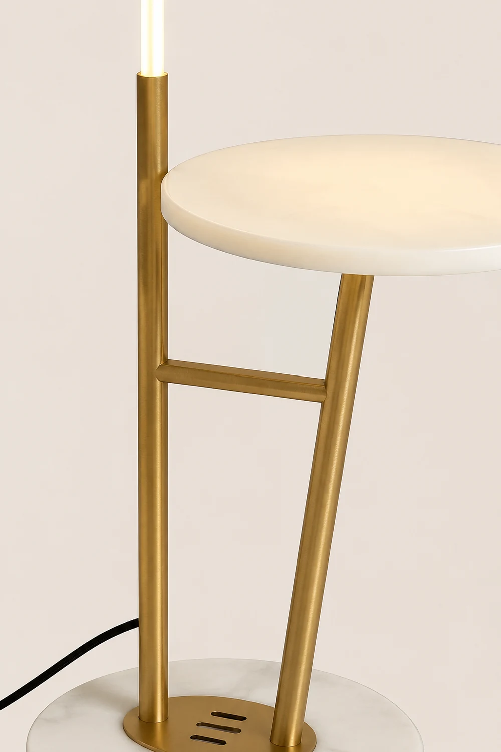 Edge Linear Floor Lamp With Table, Metal, Black/White/Gold - Lumpaz
